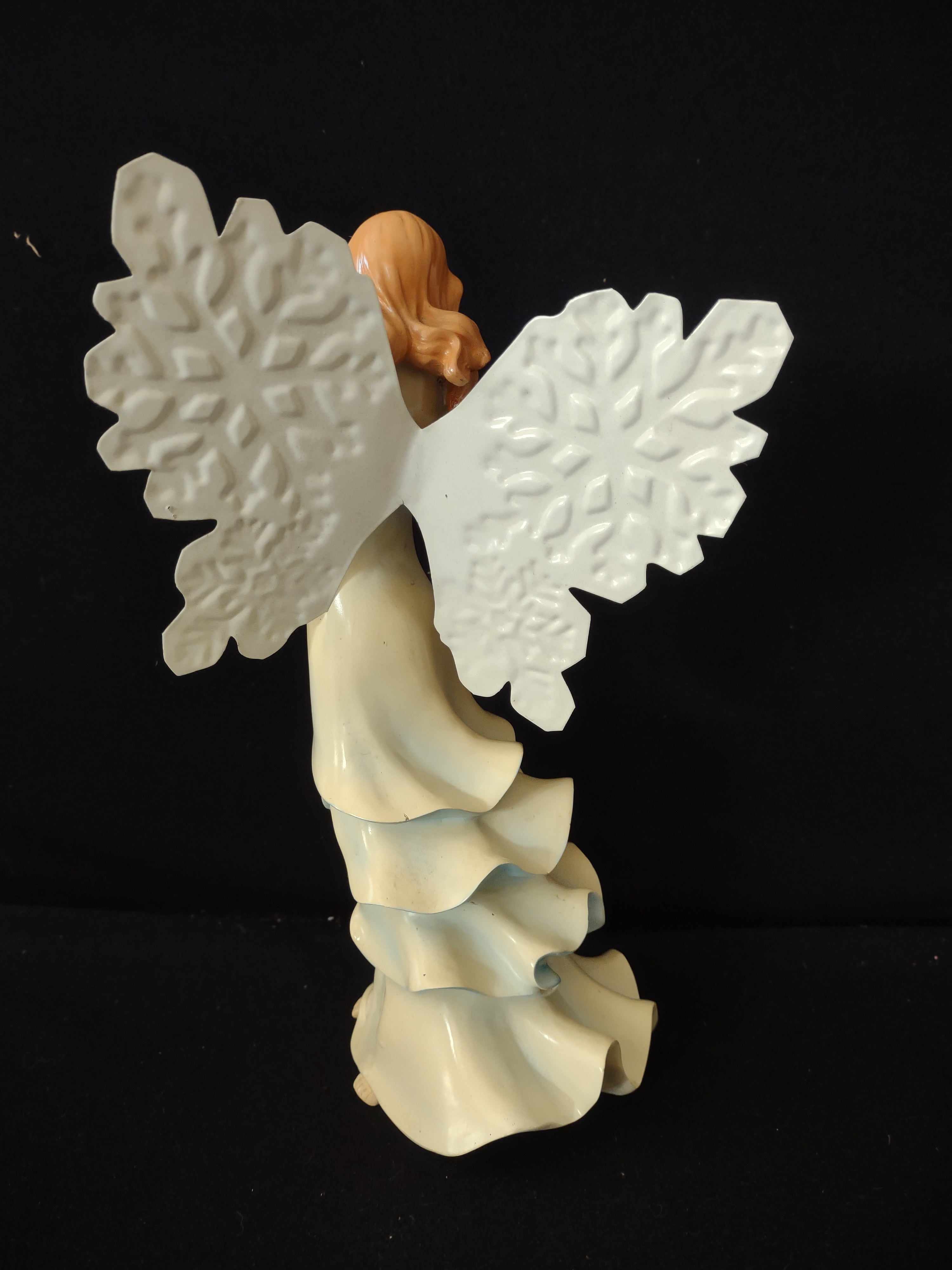 Vintage Angel Figurine Flowing Robe Blue Snowflake Wings Blue Bird (Lot 3889)