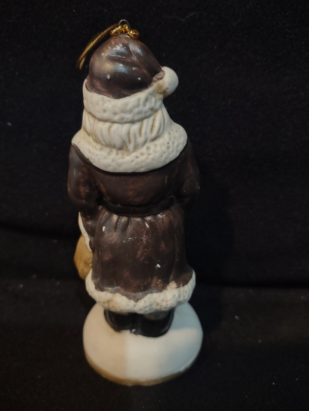 Vintage Christmas Ceramic Santa Of The World Figurines Set Of 6 (Lot 3987)