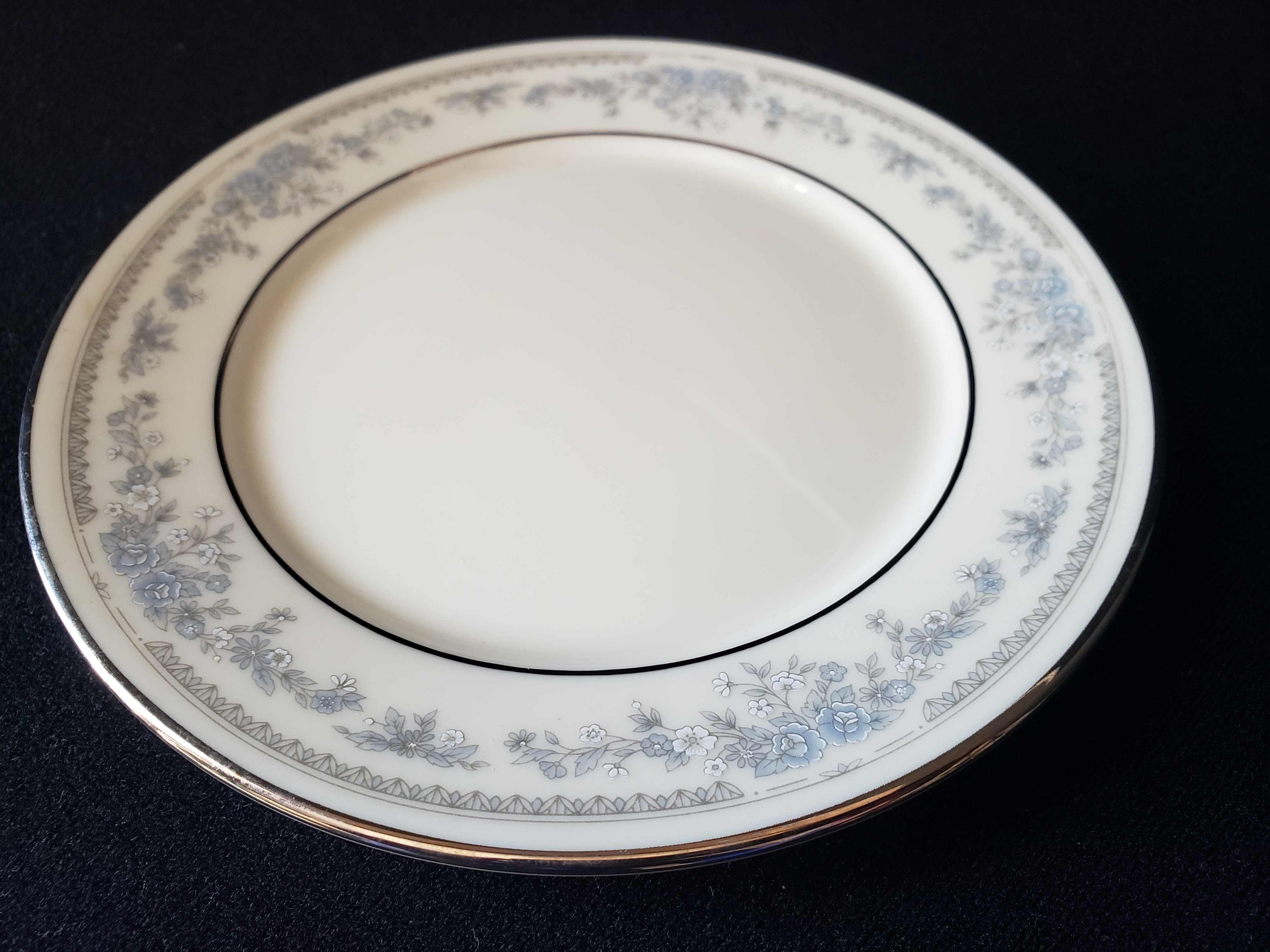 Vintage Lenox Reverie Bread or Dessert Plate 6-1/2" (lot 1961)