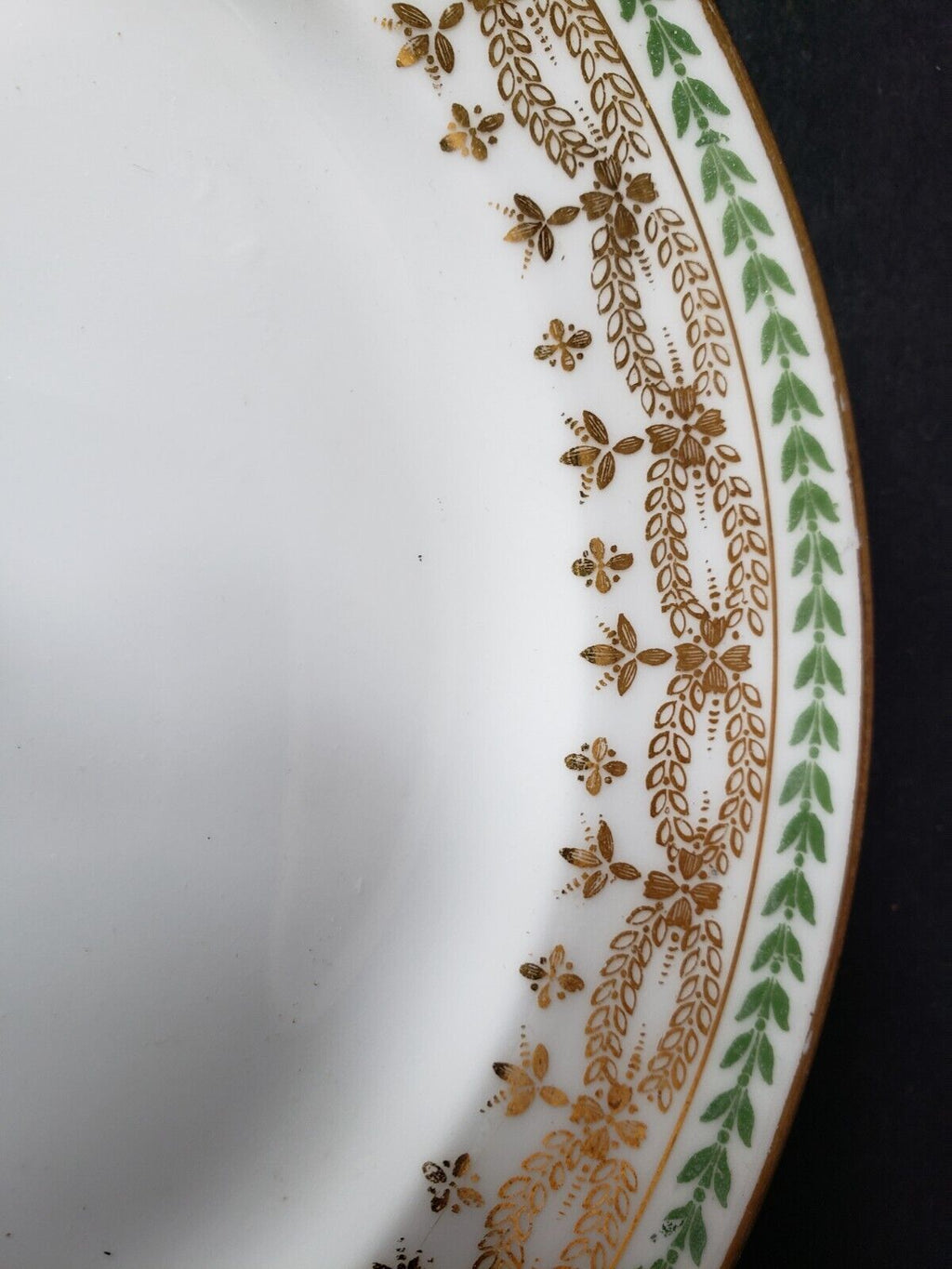 JP Limoges France Gold Trim Green Laurel Dessert Plate 7-1/2" (584)
