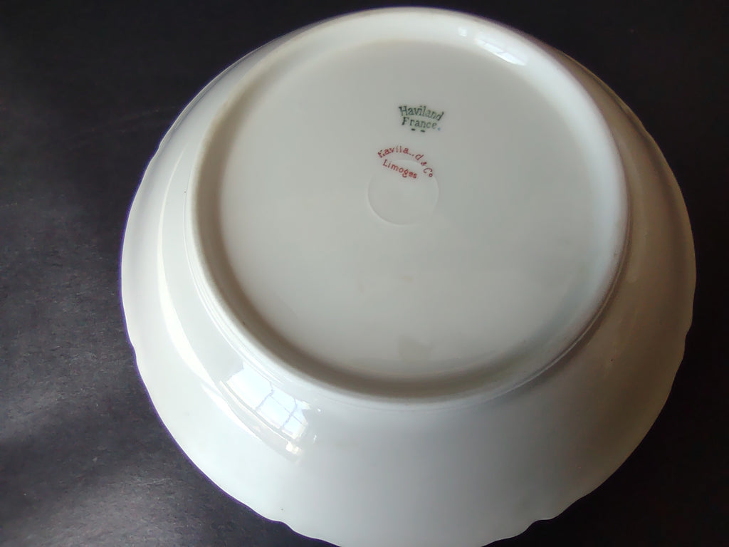 Haviland Limoges Small Bowl Apple Blossom 6-1/4"(lot 1055)