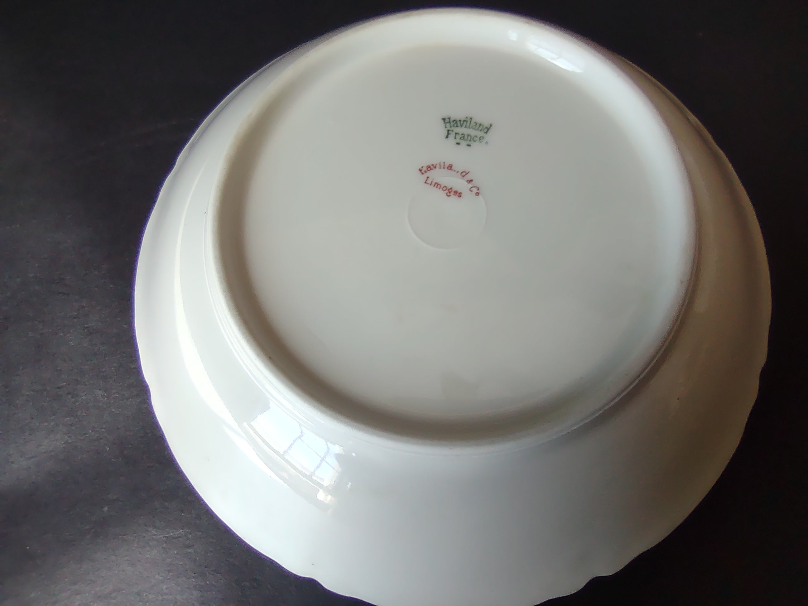 Haviland Limoges Small Bowl Apple Blossom 6-1/4"(lot 1055)