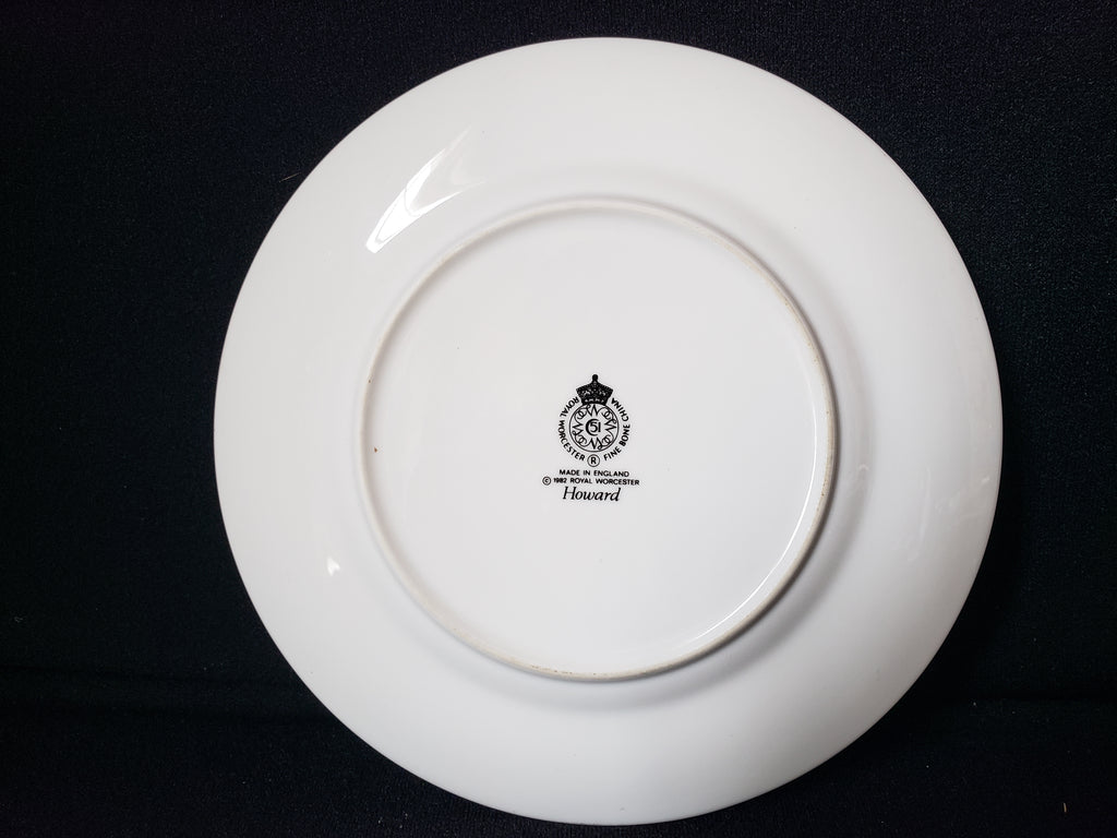 Vintage Royal Worcester Howard Bread or Dessert Plate 6" (lot 2104)