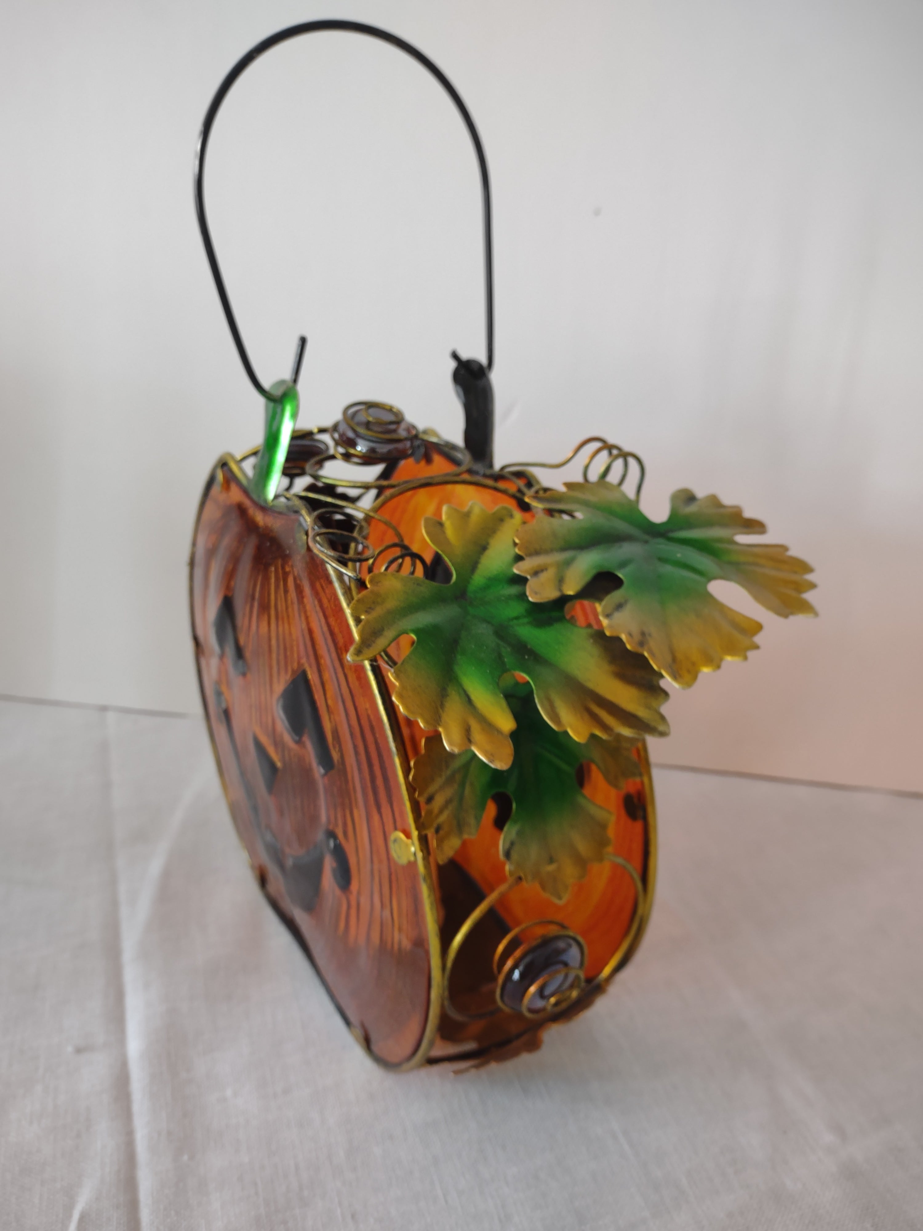Halloween Lantern Pumpkin Light Up Candle Battery Operated (2530j)