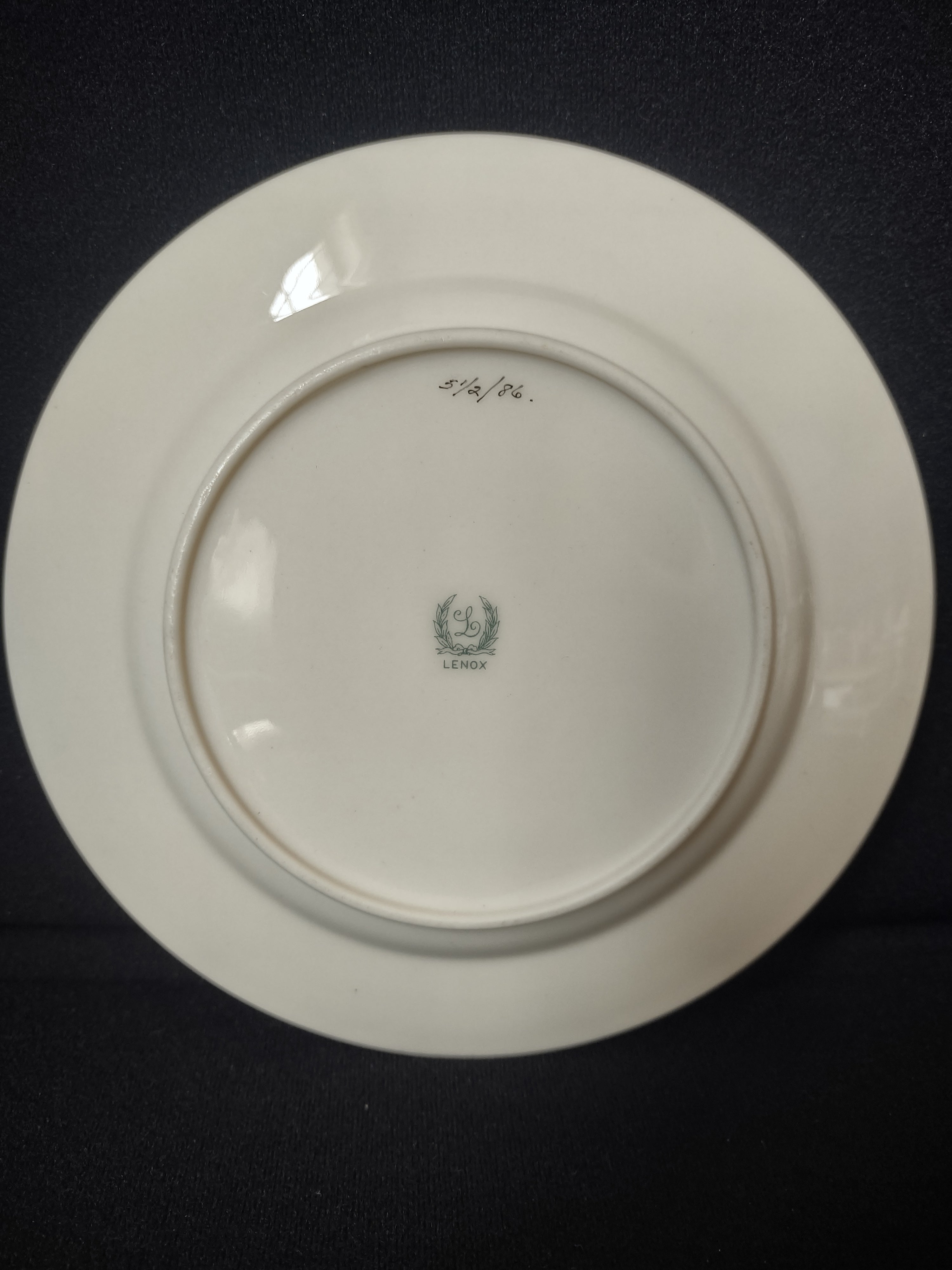 Vintage Lenox Dessert or Bread Plate Gold Trim Green Stamp 6-1/4" (lot 1860)