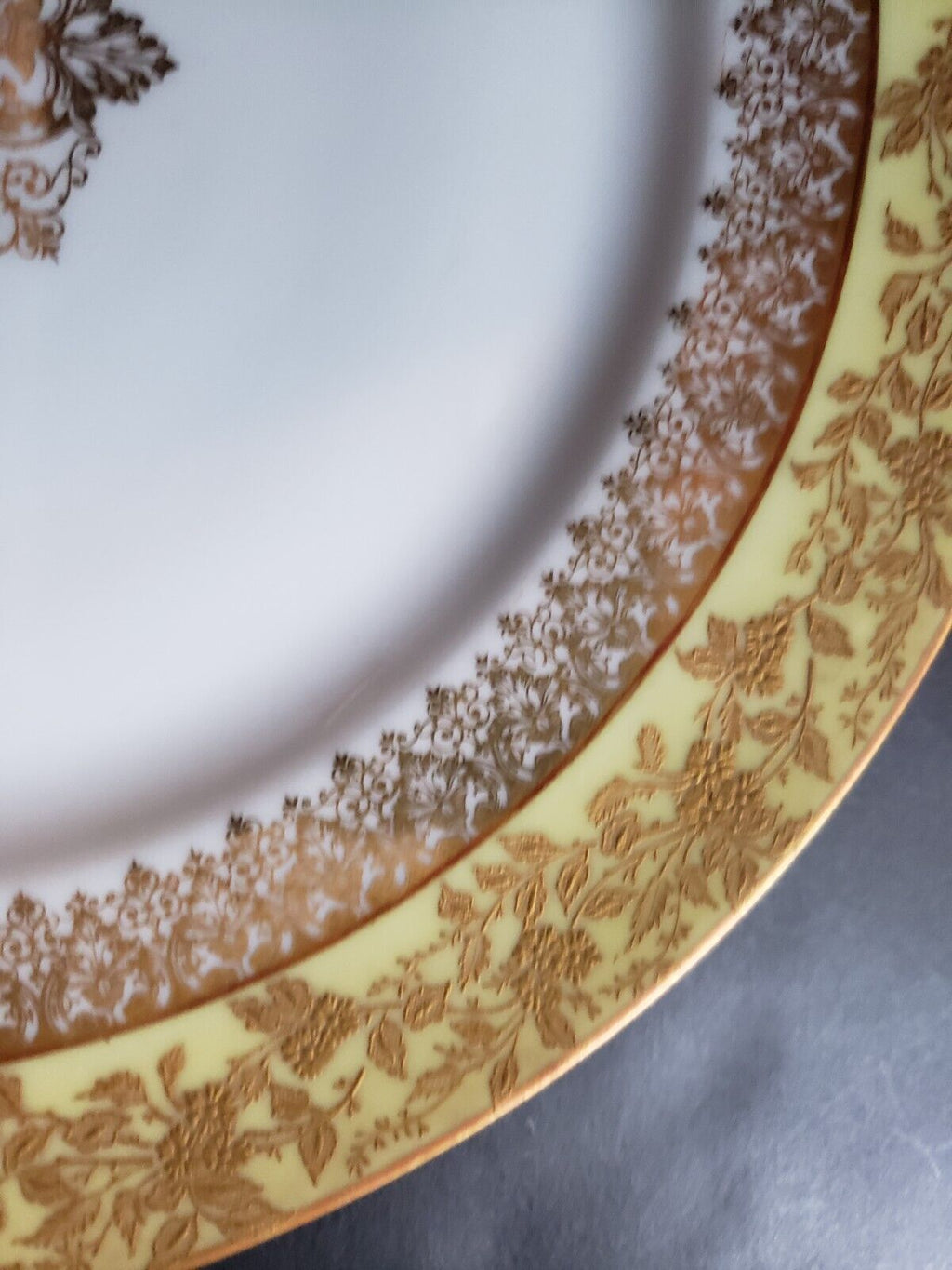 GDA Limoges France Salad/Luncheon Plate Yellow Raised Gold Snowflake (lot 650)