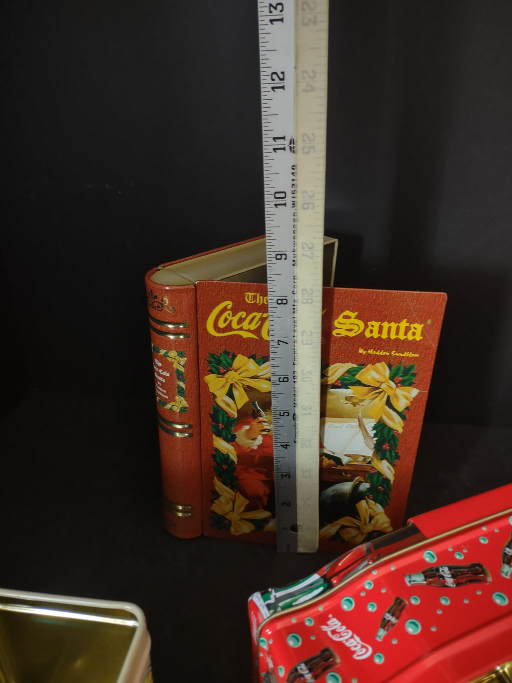Lot of Coca-Cola Vintage Collectible Tin Coin Bank (lot 3140)