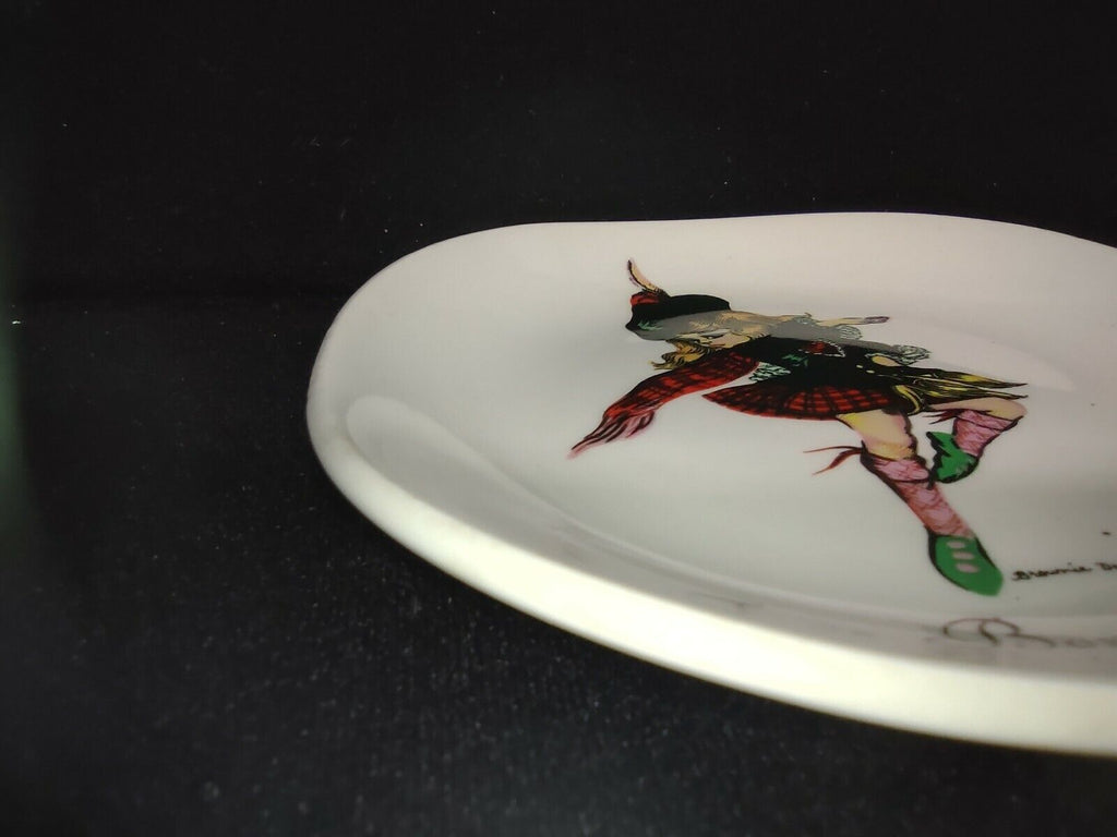 030 Collectible Brownie Downing J.H. Weatherby & Sons Frae Bonnie Scotland Plate