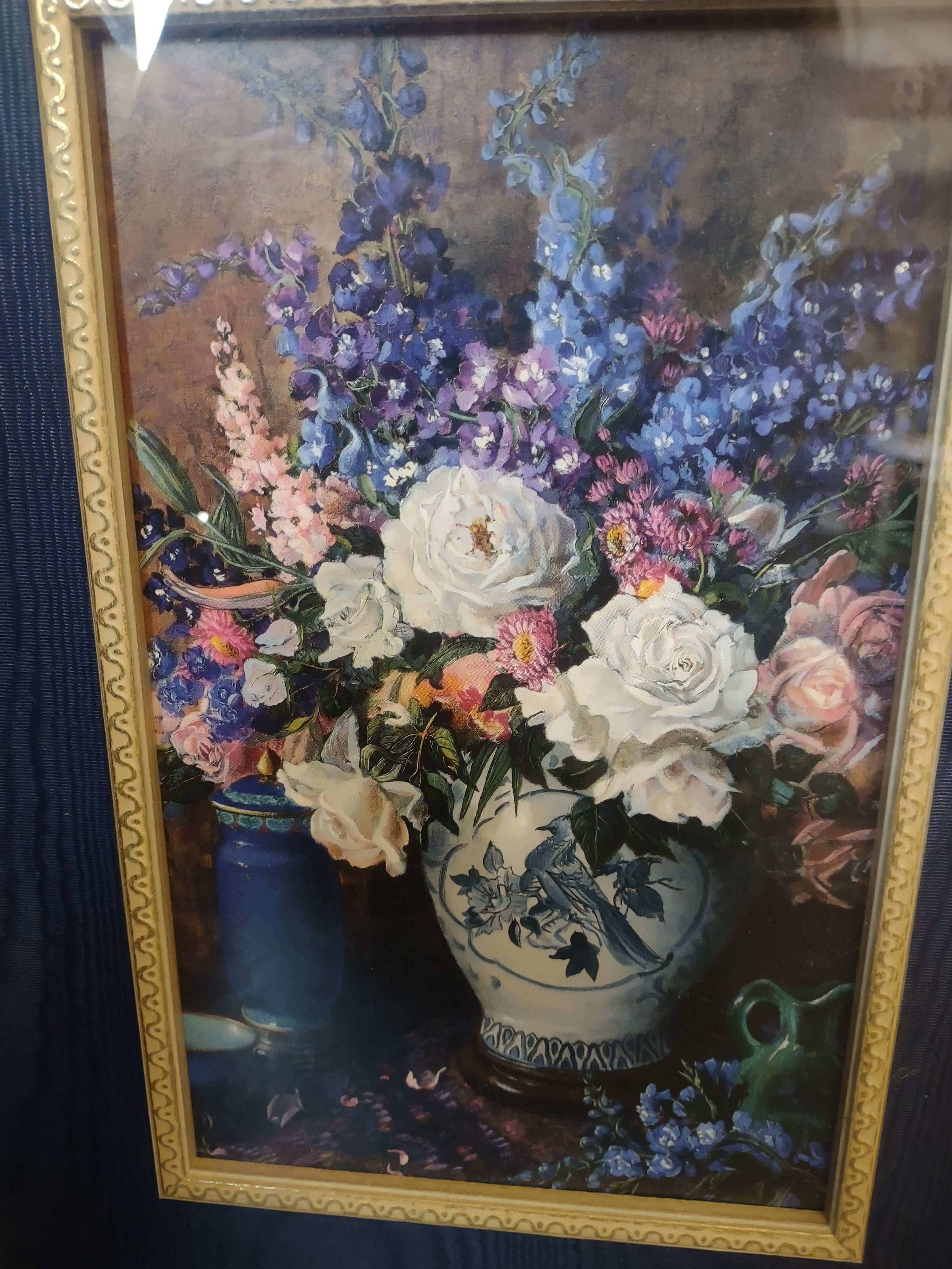 Randomlane Bouquet of Roses Delphinium Golden Navy Wall Design (lot 2626c)