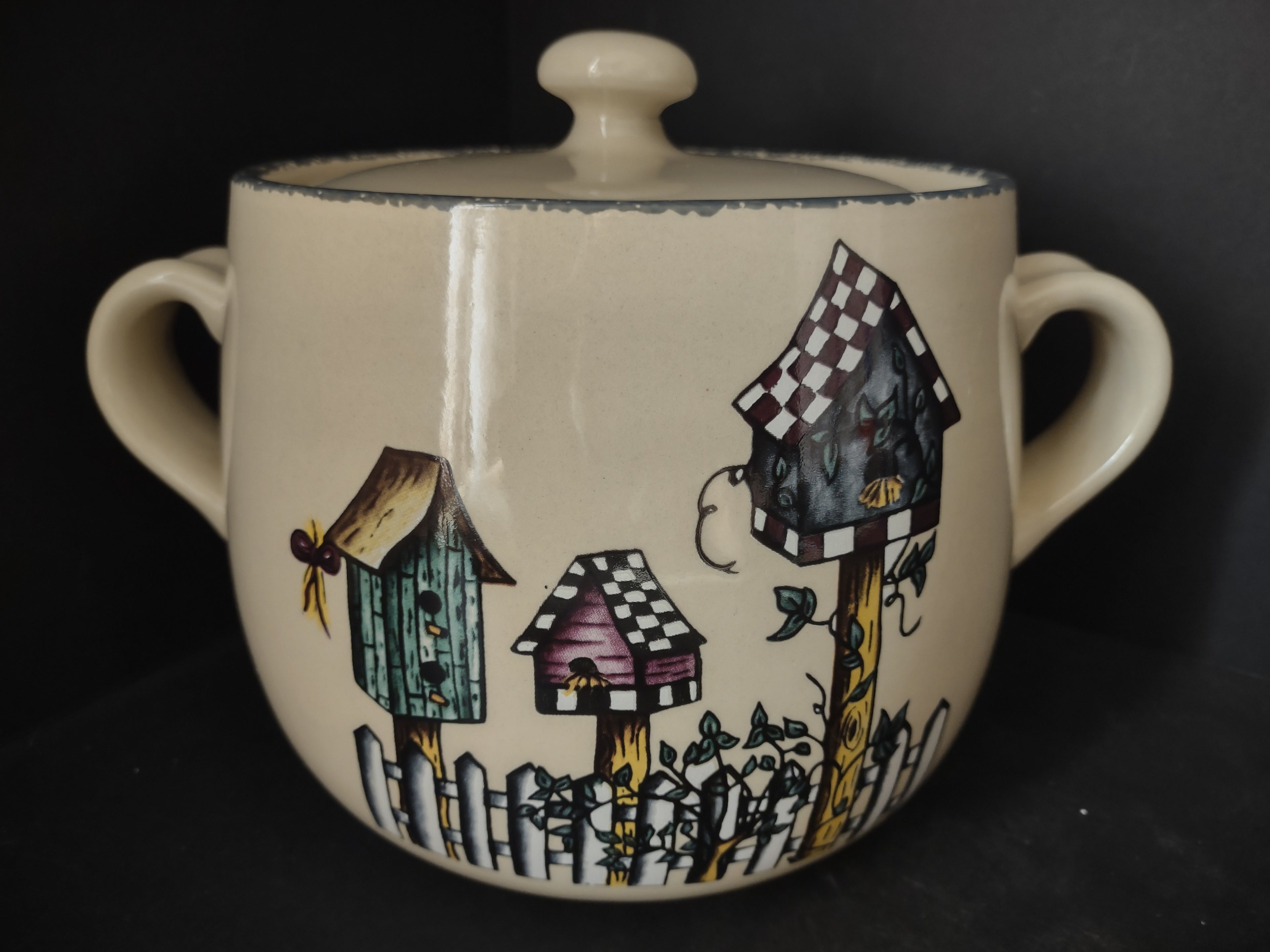 Home and Garden Party Stoneware Birdhouse Bean Pot Cookie Jar Handles (lot 2934c)