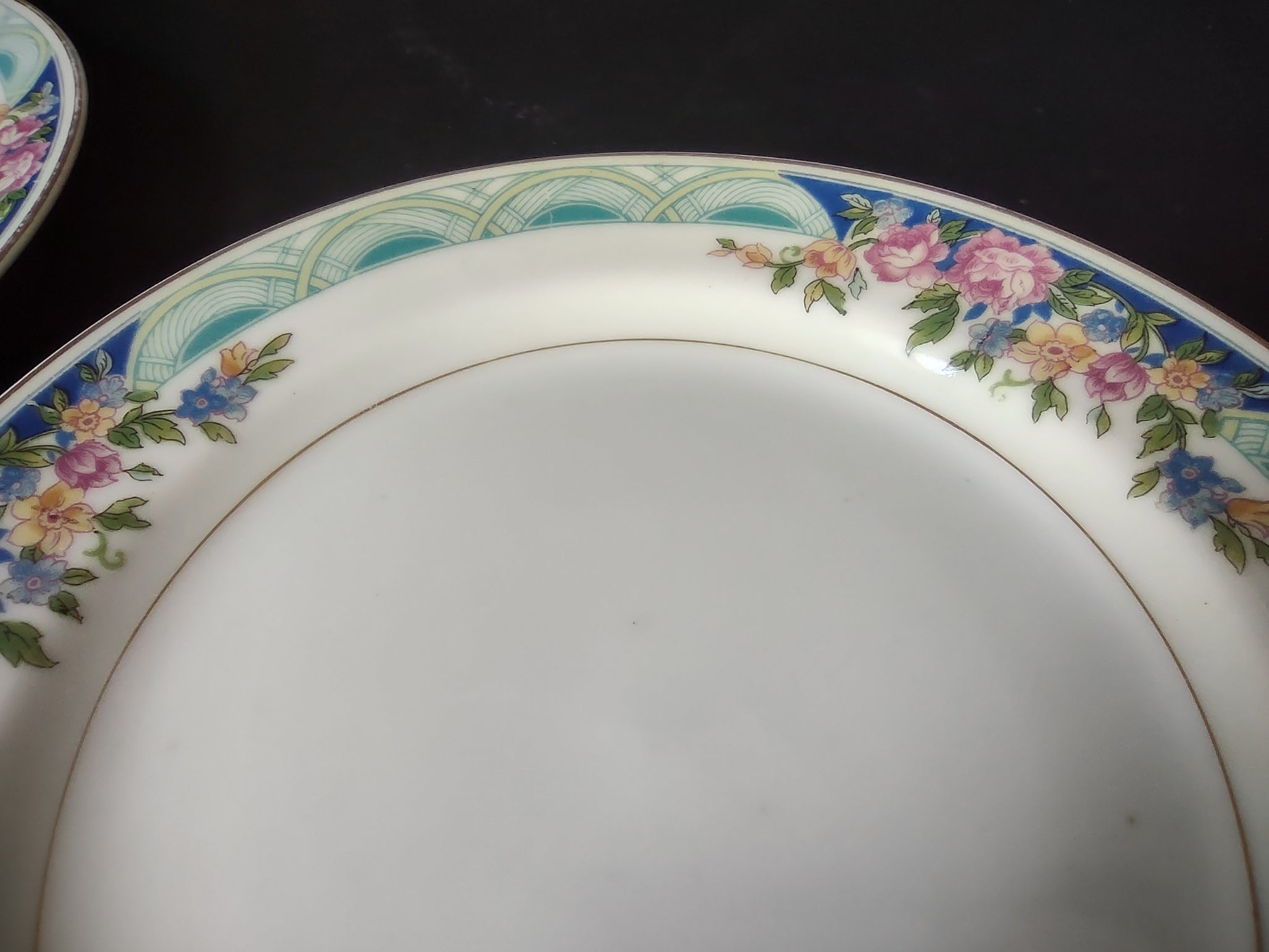 Haviland Limoges Massachusetts 3 x Bread/Butter Plate Blue Floral (lot 934)