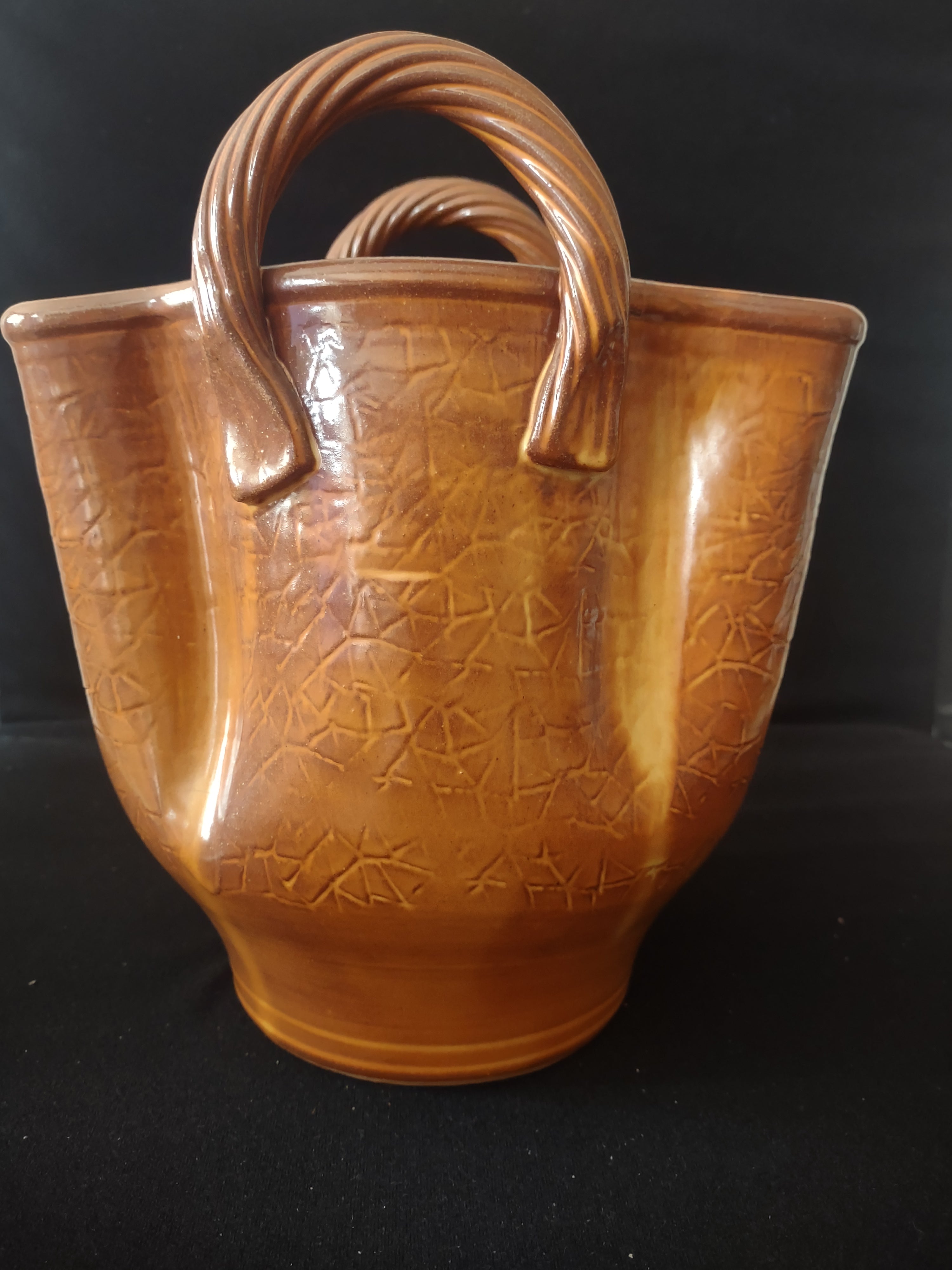 Vintage Italian Ceramic Hand Bag Basket Planter (Lot 3197)