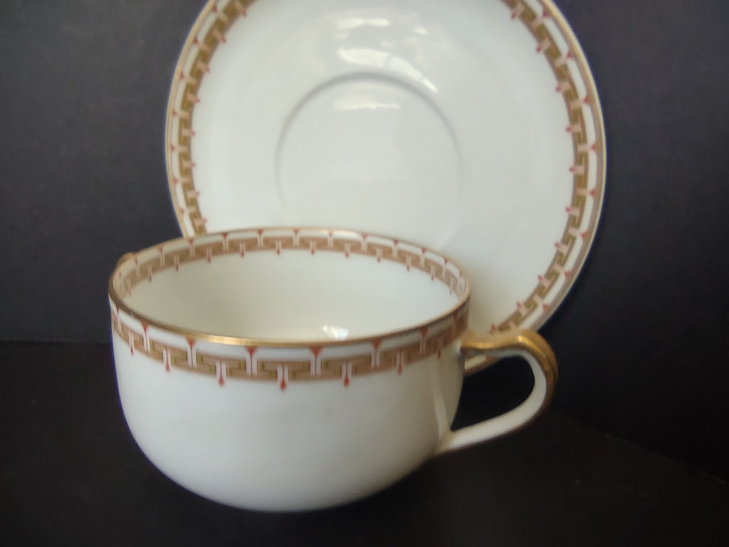 Haviland Limoges Bouillon Cup and Saucer Green Red Design (lot 1063)