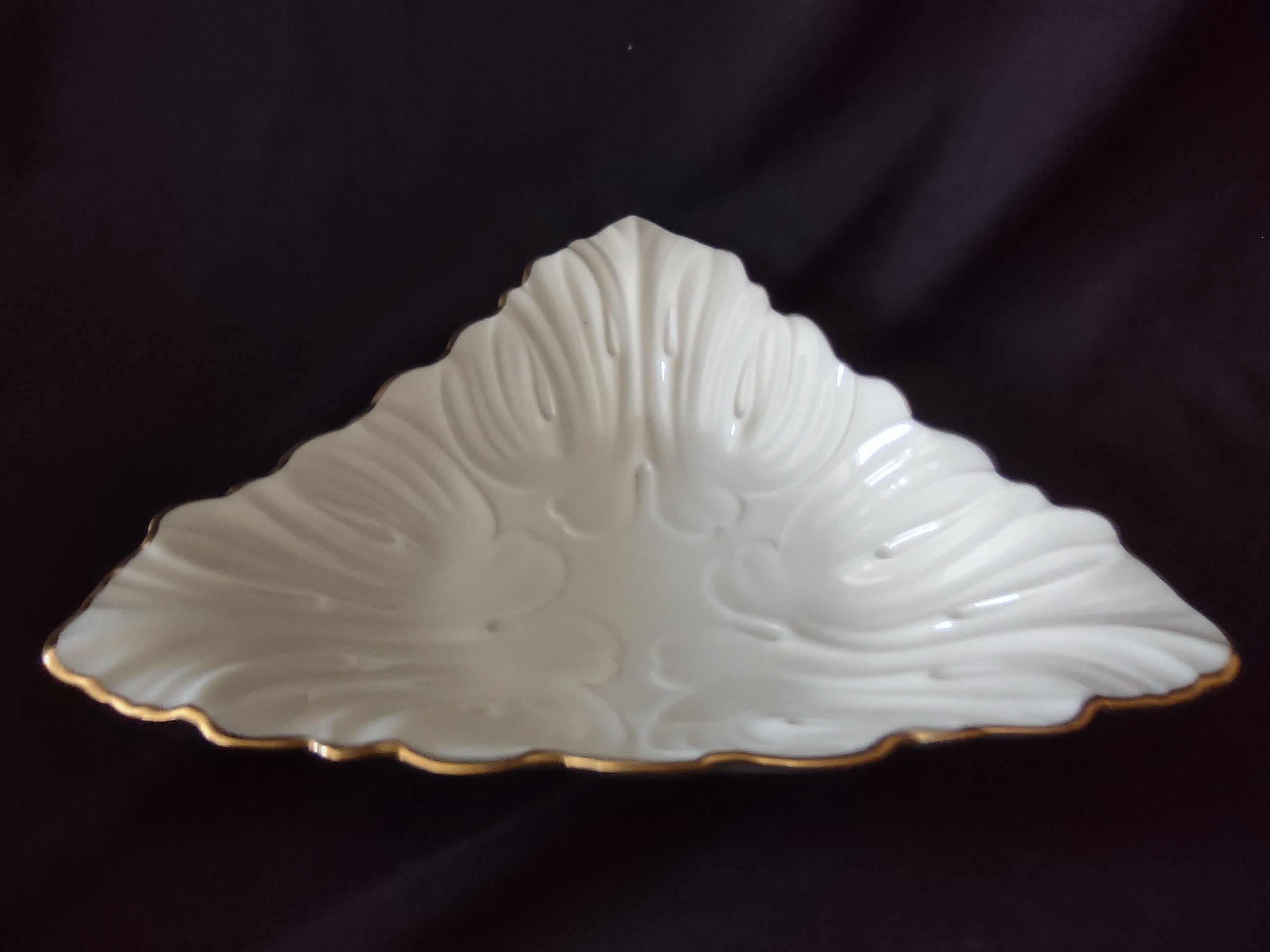 Vintage Lenox Serving Bowl Triangle (lot 1984)