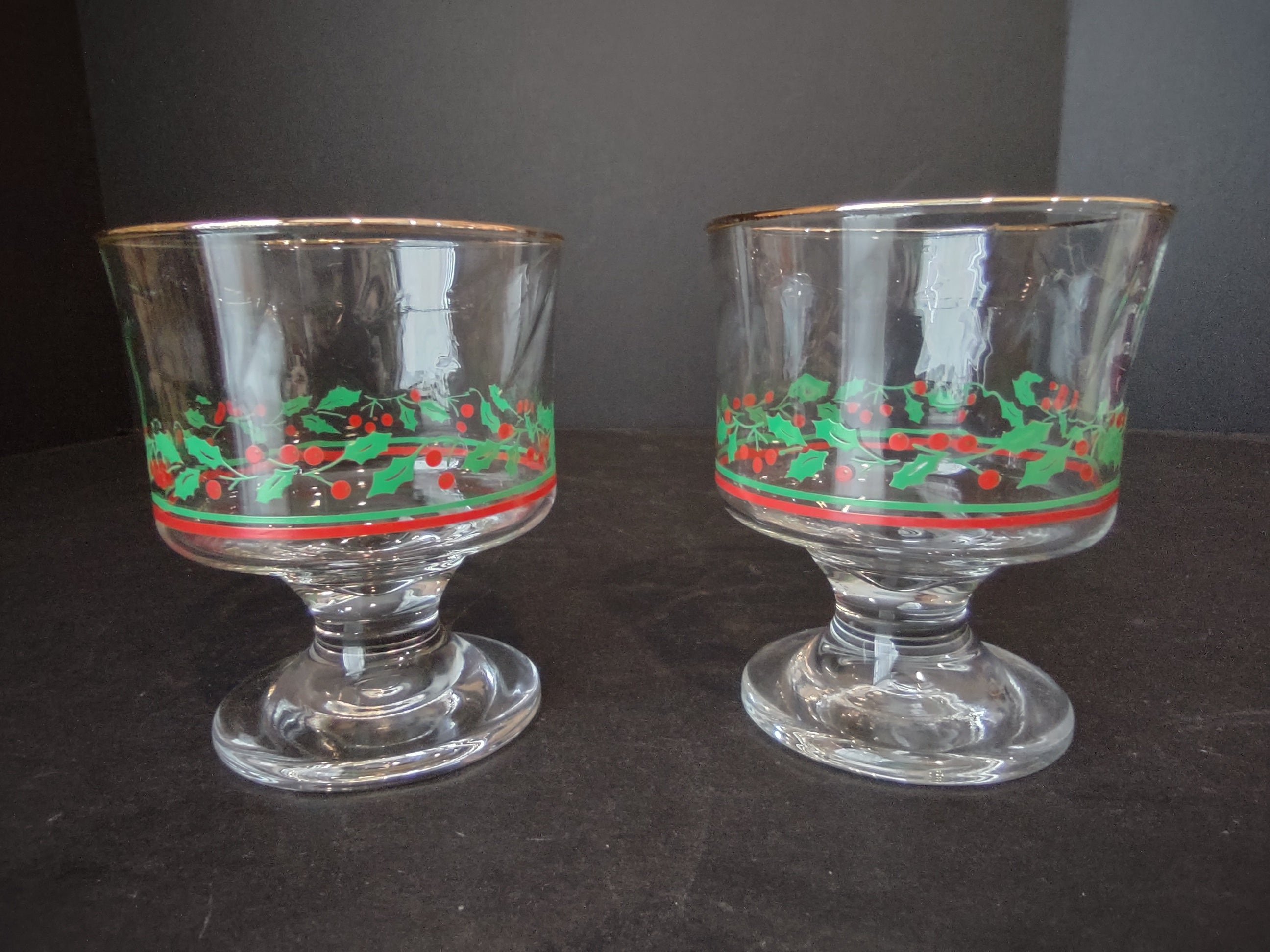 Christmas Glass Libbey Holly Water & Arby Dessert Parfait (lot 1209)