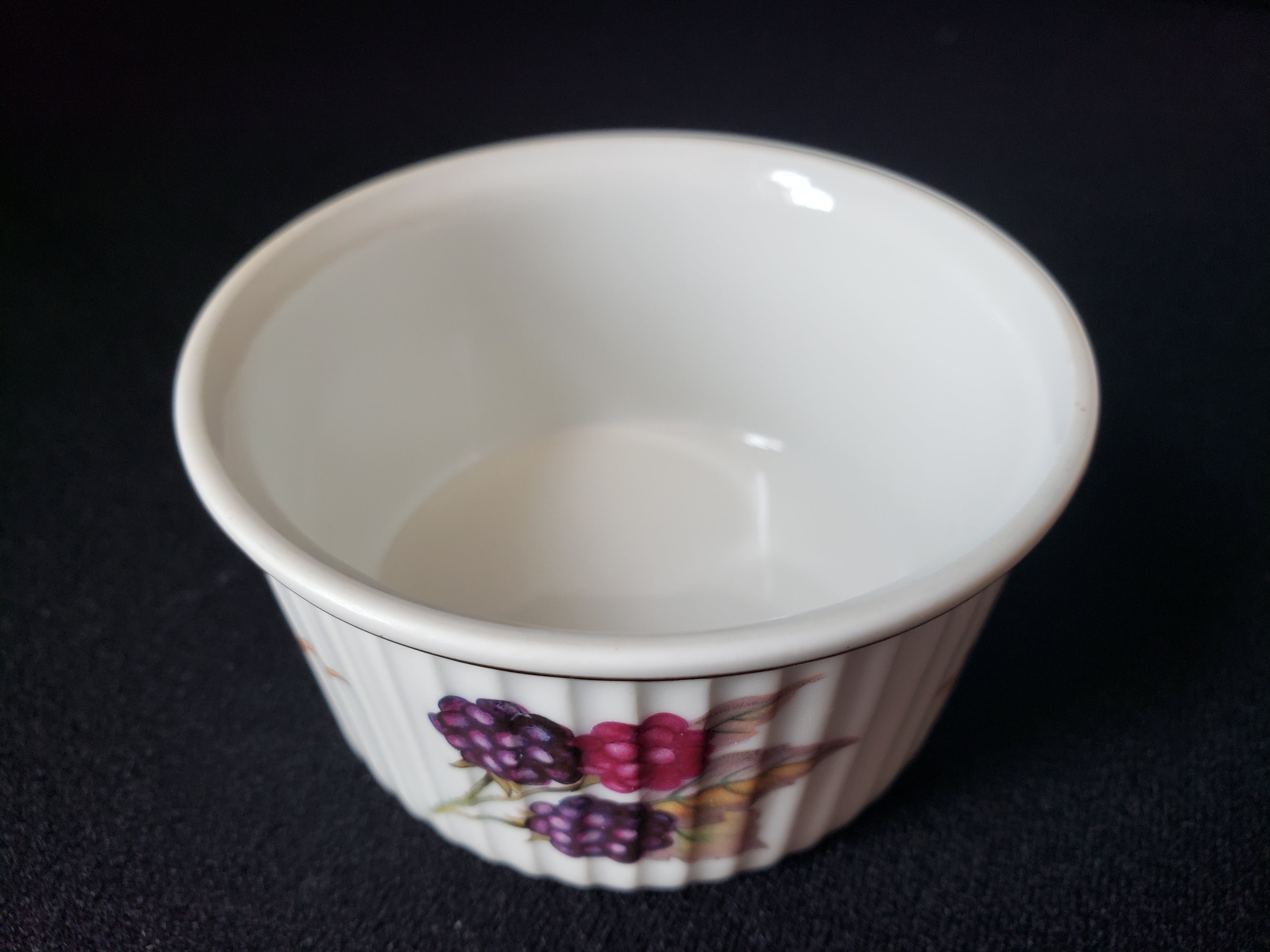 Vintage Royal Worcester Evesham Quiche Souffle Baking Porcelain Dish (lot 2060)