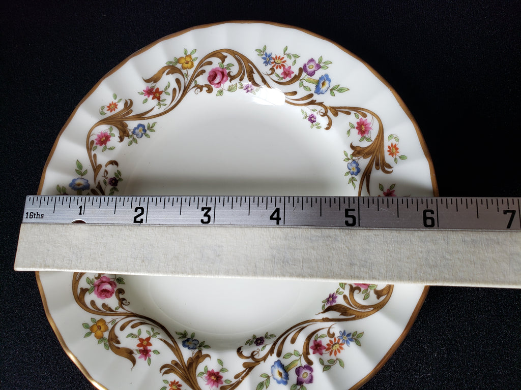 Vintage Royal Worcester Bread or Dessert Plate 6" (lot 2086)