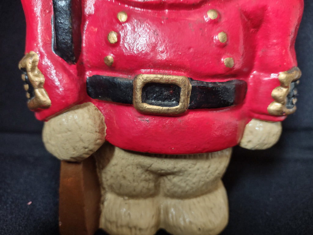 Vintage Upper Deck Bear Cast Iron Doorstop (lot 2583c)