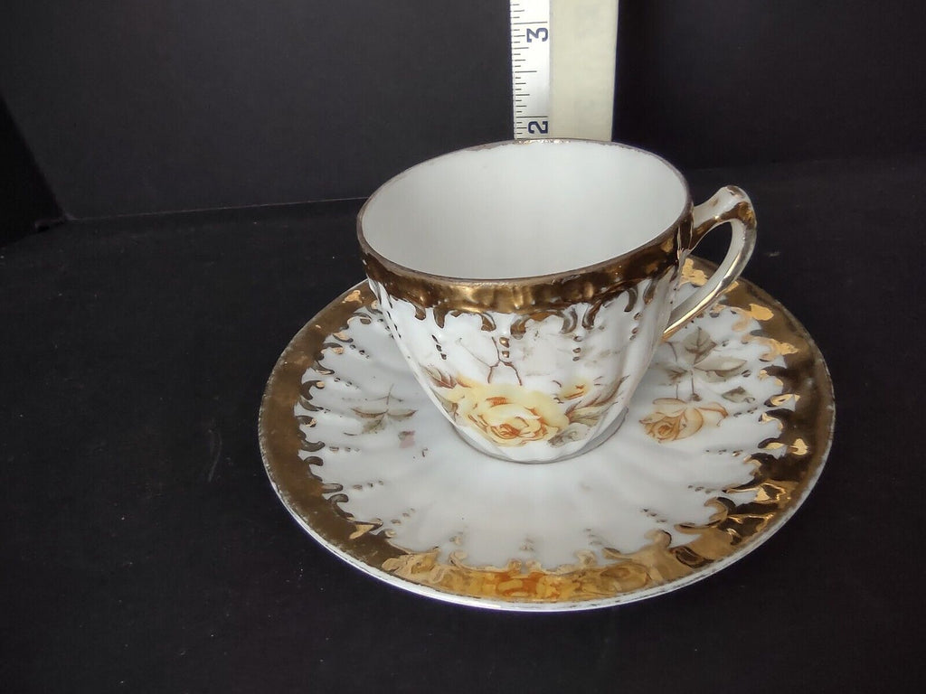 3 x Vintage Demitasse Cup Pink Blue Gold Scroll Trim (lot 518)
