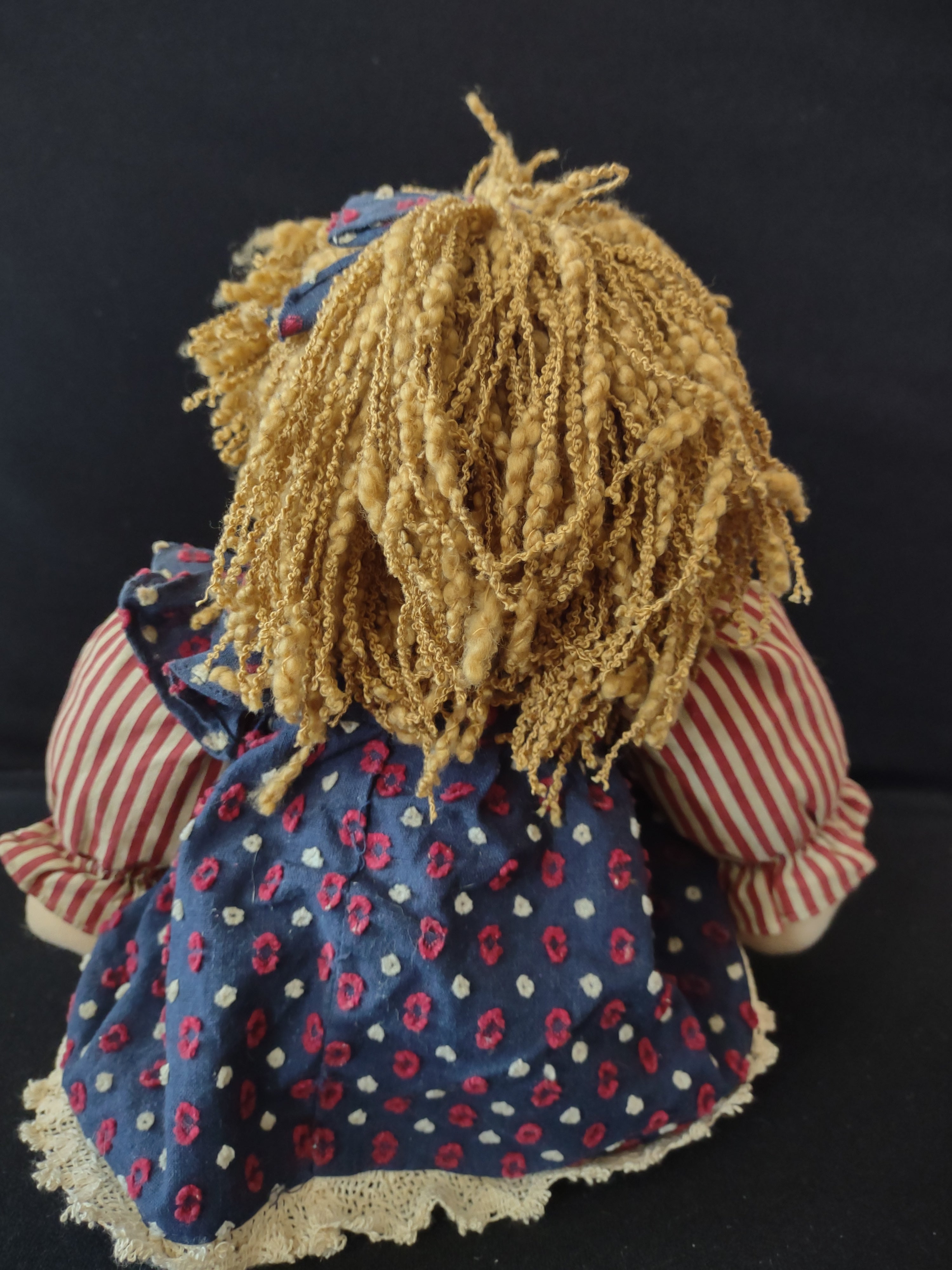 Halloween Americana Seated Raggedy Anne And Andy Rag Dolls (Lot 3355)
