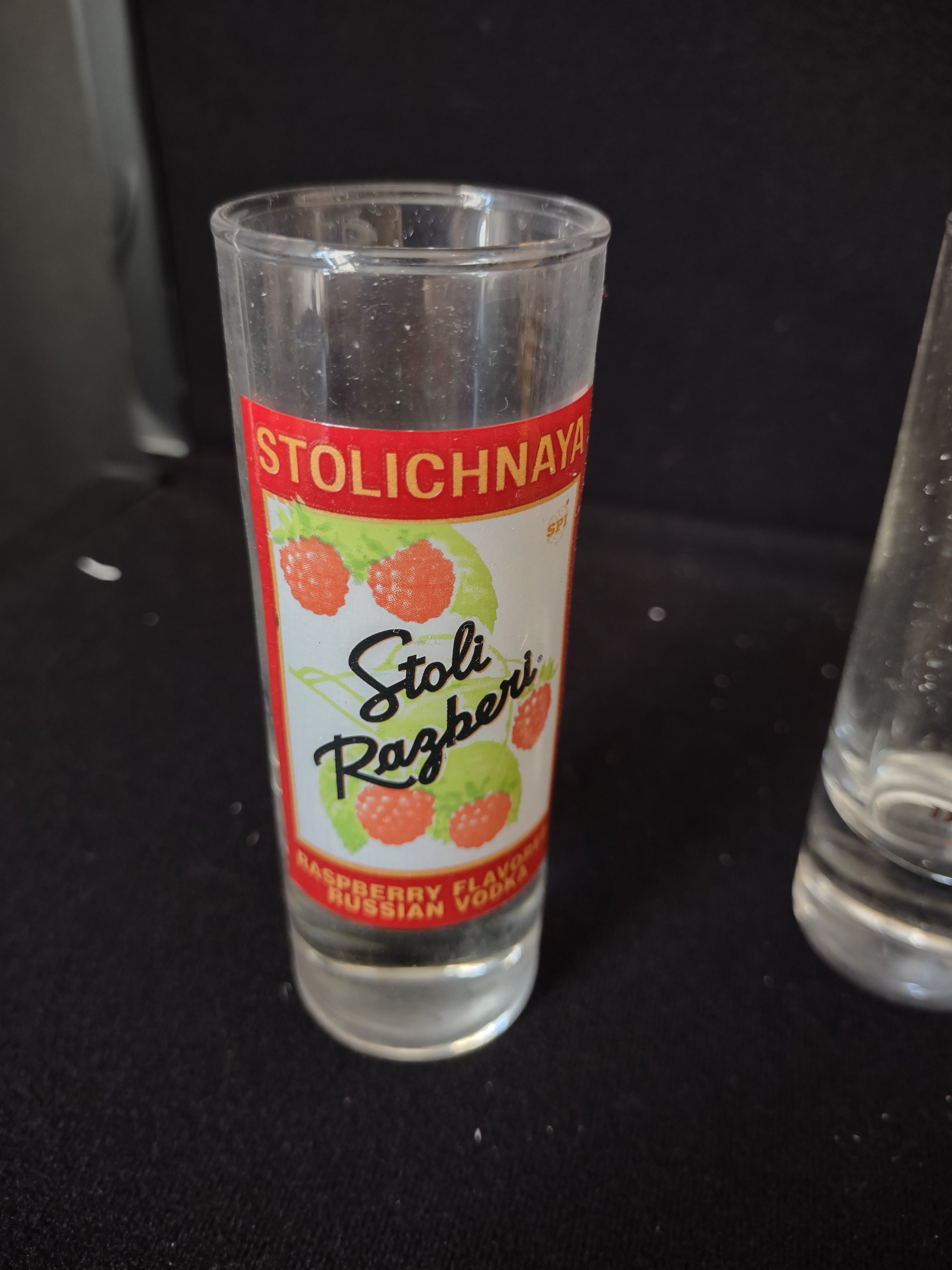 Luminarc 2 oz Shooters 6 Shot Glasses (lot 2382)