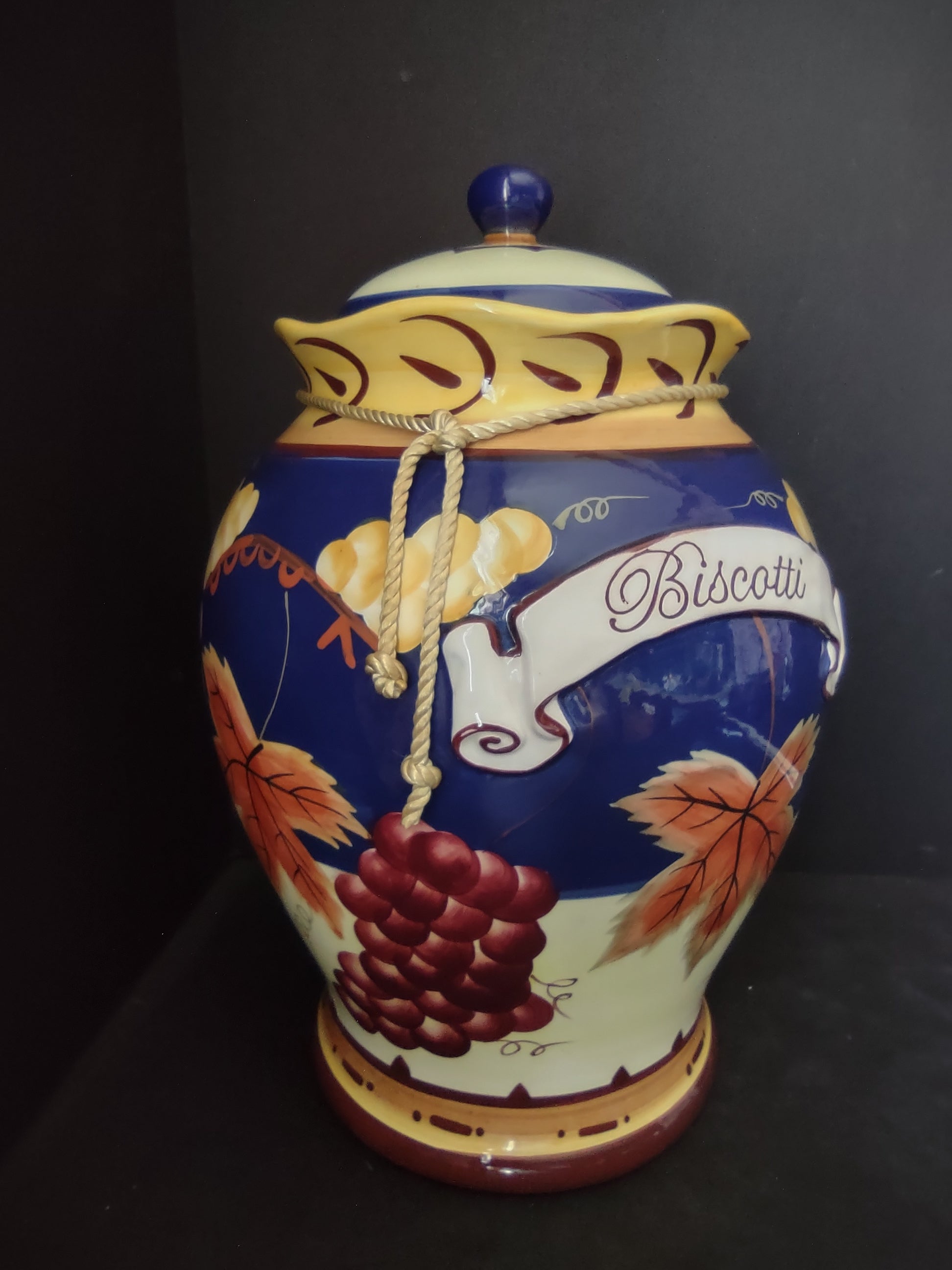 Vintage Nonni's Biscotti Fall Grape Ceramic Tuscany Cookie Jar (lot 2932c)