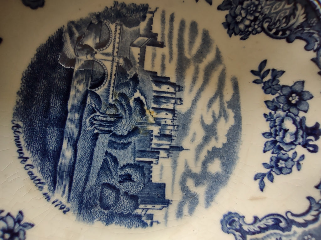 Vintage Johnson Brothers Fruit Dessert Bowl Old Britain Castles Blue (Lot 5594)