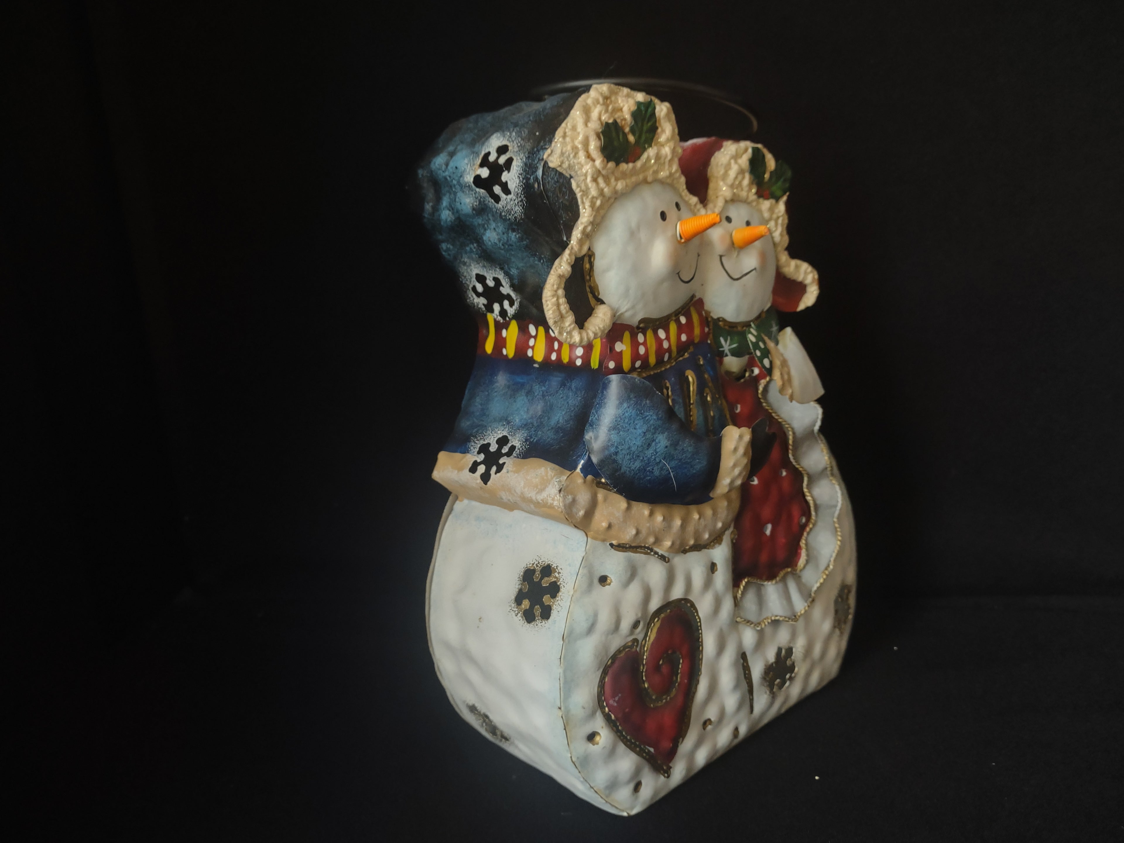 Christmas Holiday Candle Light Holder Snowman Hugging Metal 11" (lot 1714)