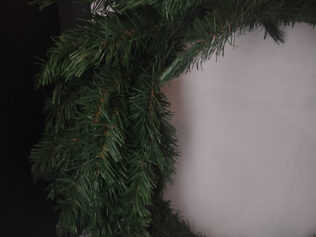Vintage Artificial Christmas Wreath 28" (lot 1214)