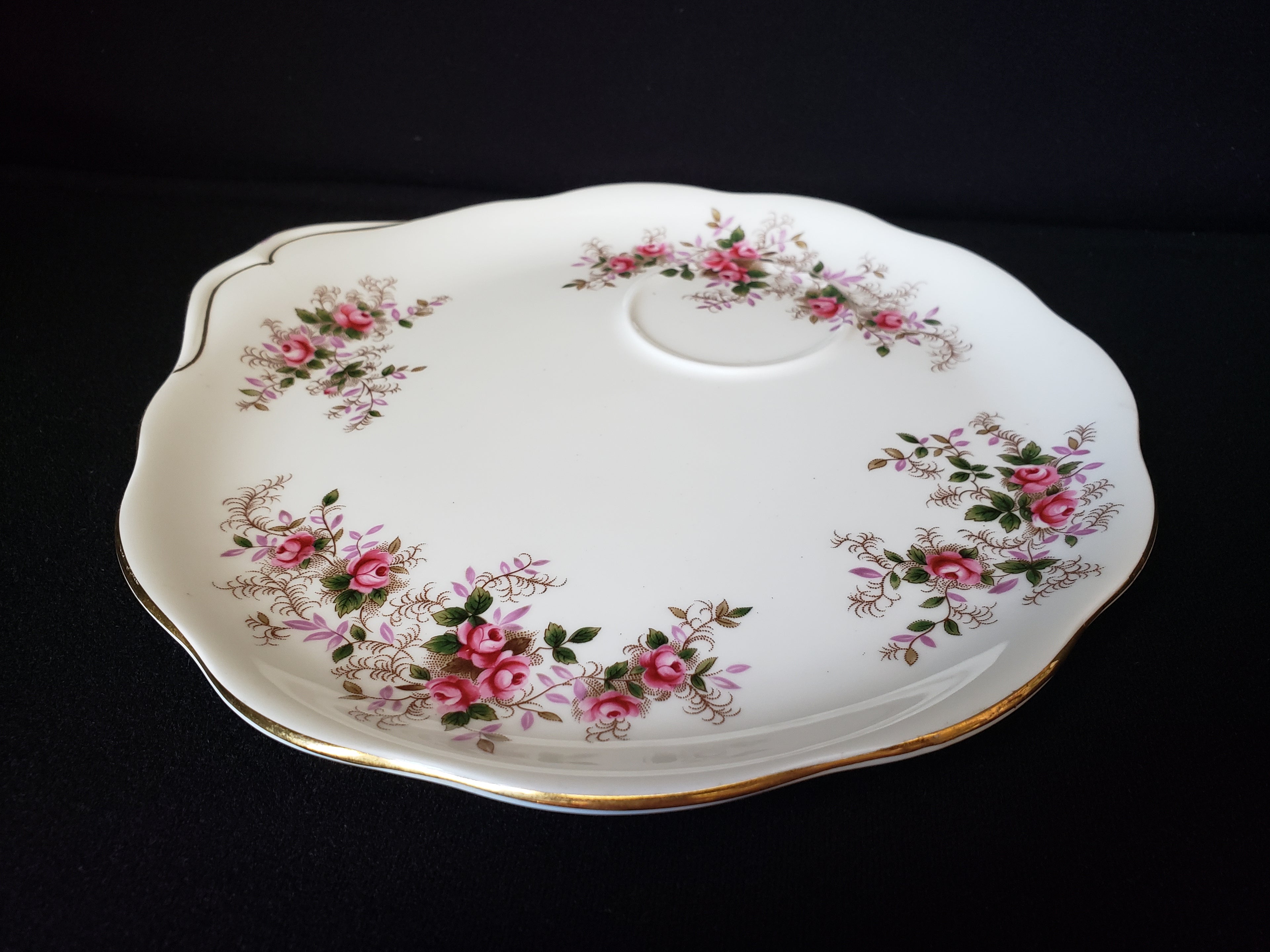 Vintage Royal Albert Dessert Plate Lavender Rose Gold Trim (lot 2044)