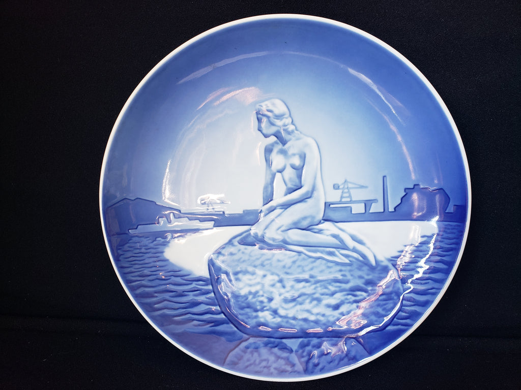 B & G Copenhagen Porcelain Wall Plate The Little Mermaid (lot 2198)