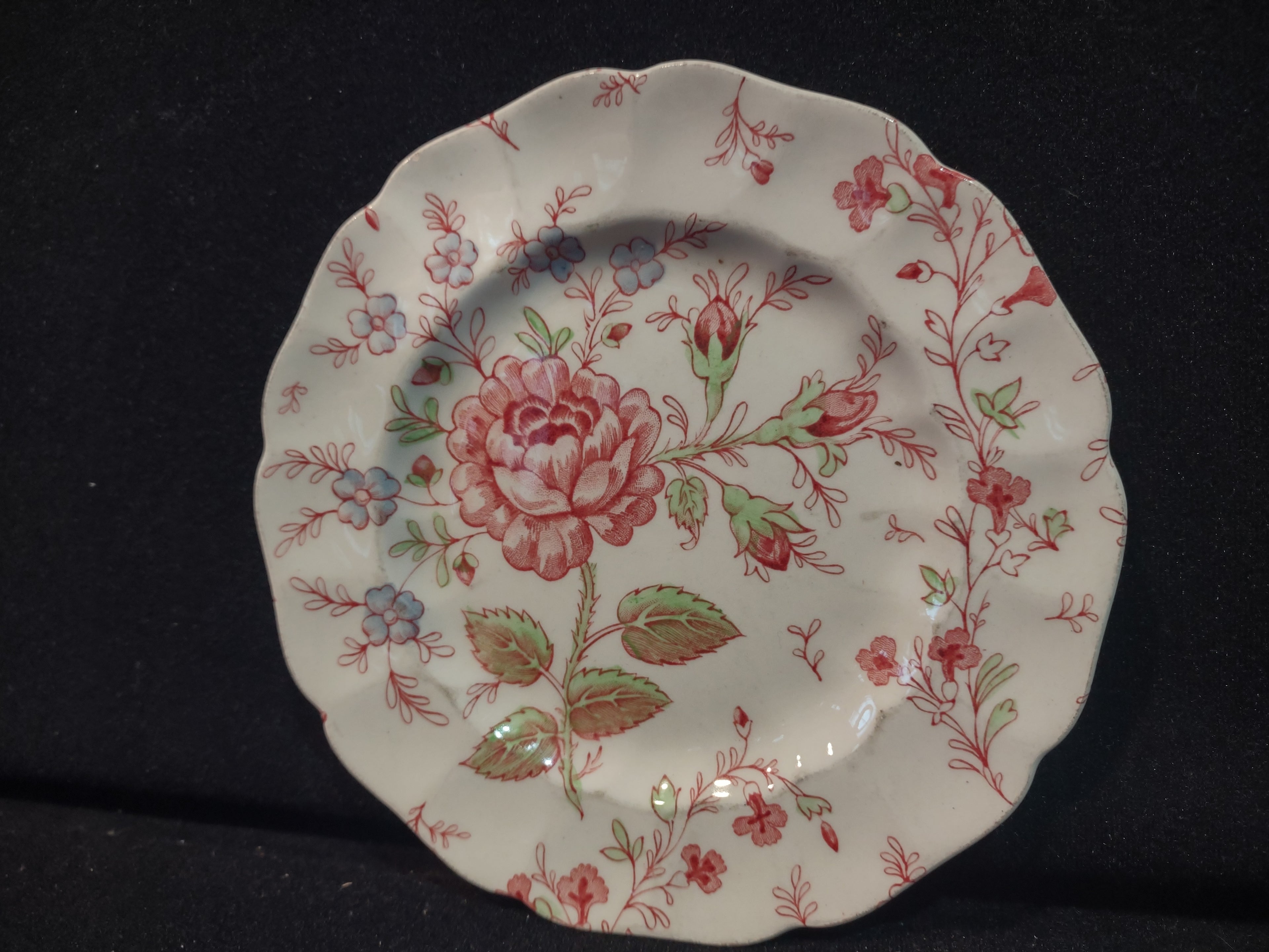 Vintage Small Bread Butter Plate Rose Chintz Johnson Bros Red Stamp (lot 5692)