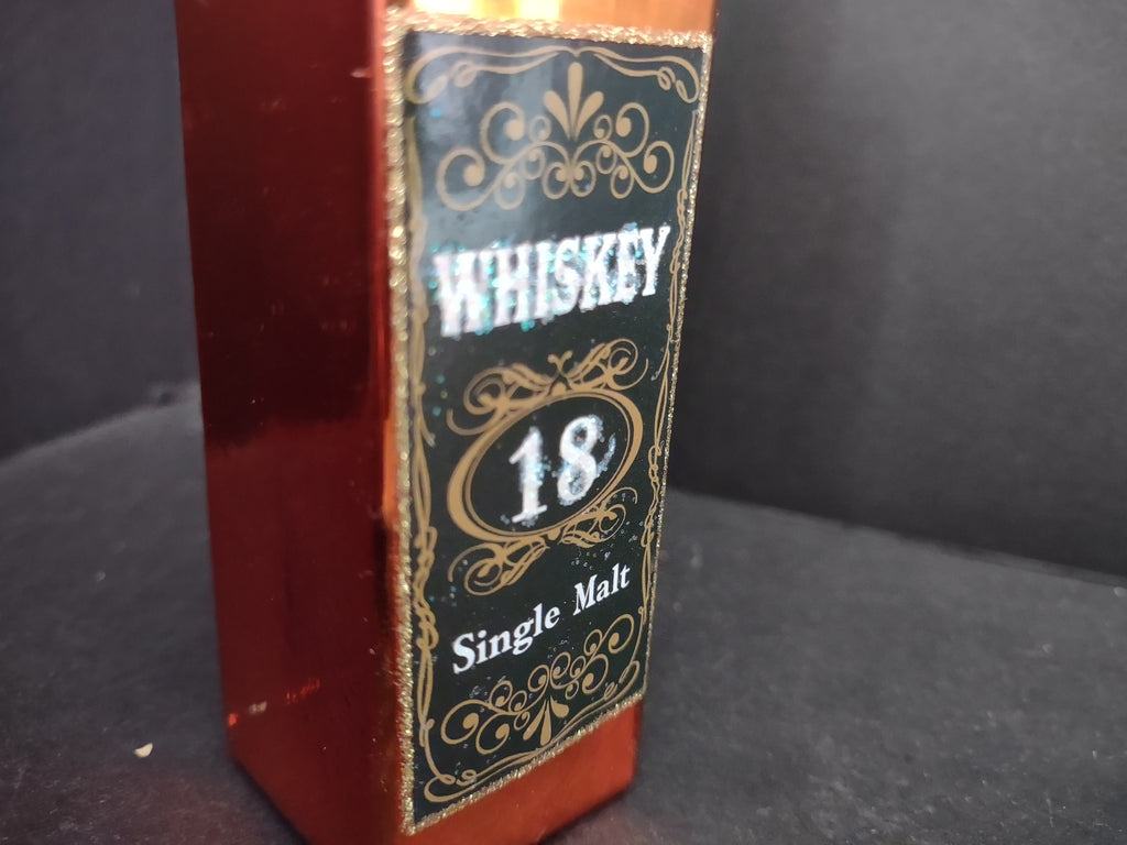 Christmas Ornament Glass Whiskey Single Malt (lot 4824)