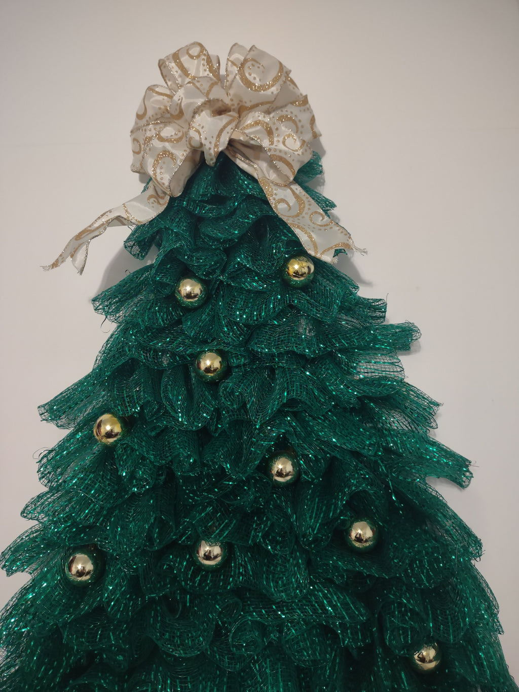 Handmade Ribbon Green Christmas Tree w/ Ornaments Flat Hang on Wall 22" (lot 1295)