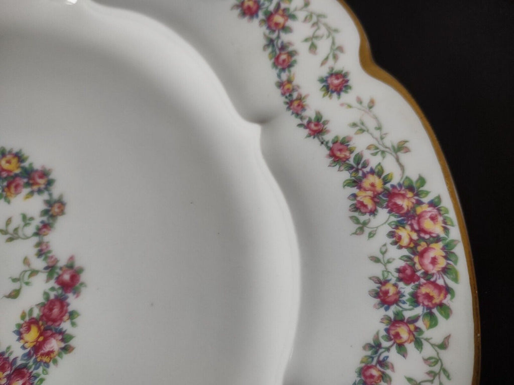 Haviland Limoges Red Rose Garland White Dinner Plate 9-3/4" (lot 355)