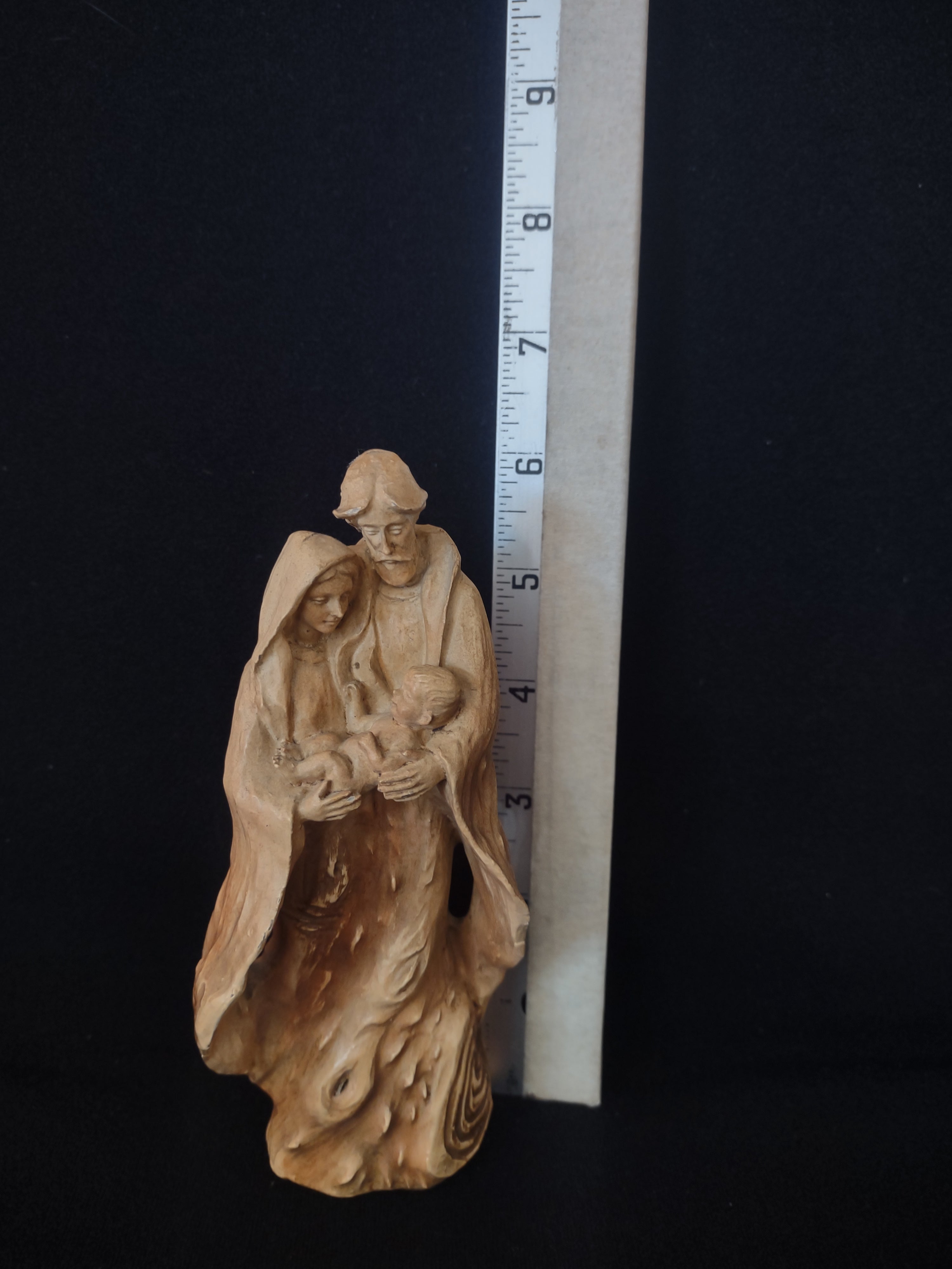 Vintage Christmas Small Nativity Wood Look Carving Mary Joseph Baby (Lot 4555)