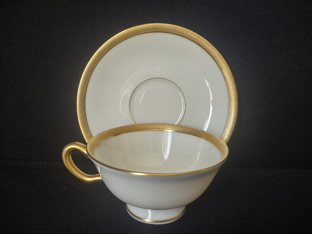 Vintage Lenox J-30 Gold Trim Tea Cup with Saucer (lot 1804)