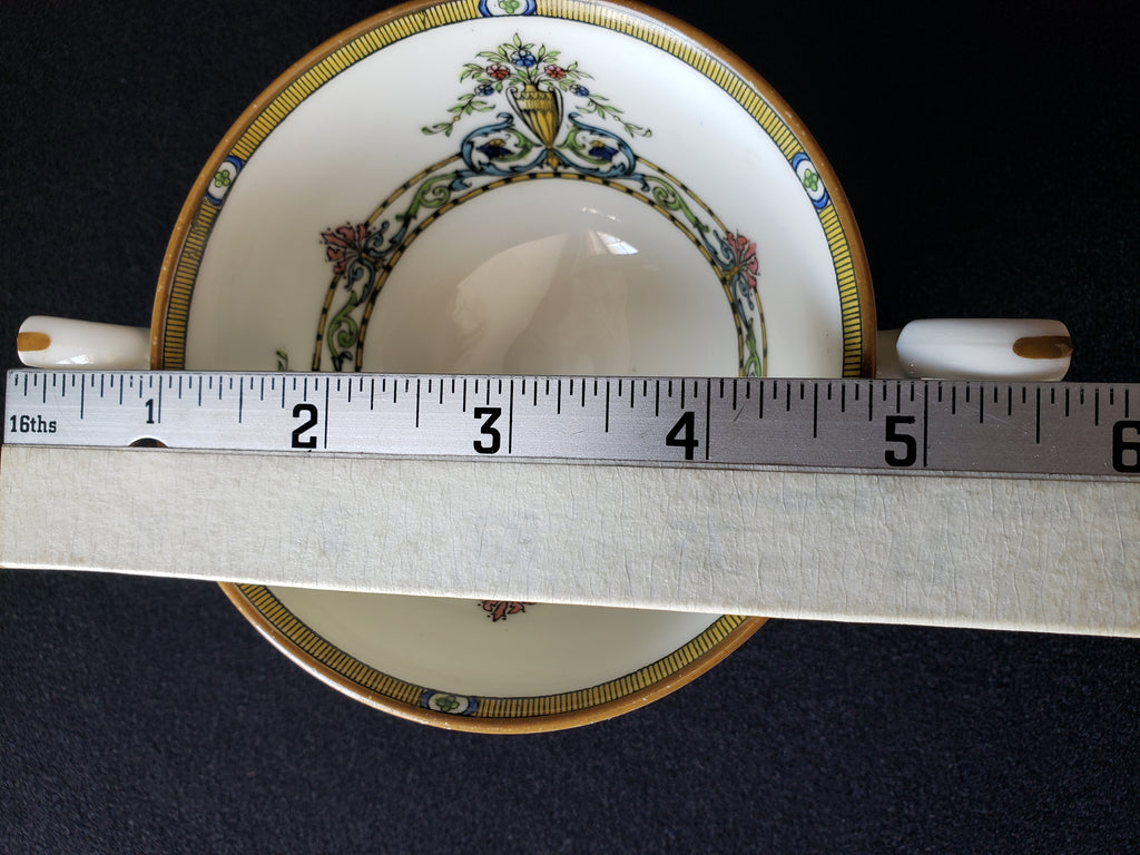 Vintage Royal Worcester Bouillon Cup Two-Handles IMPERFECT Doncaster (lot 2077)