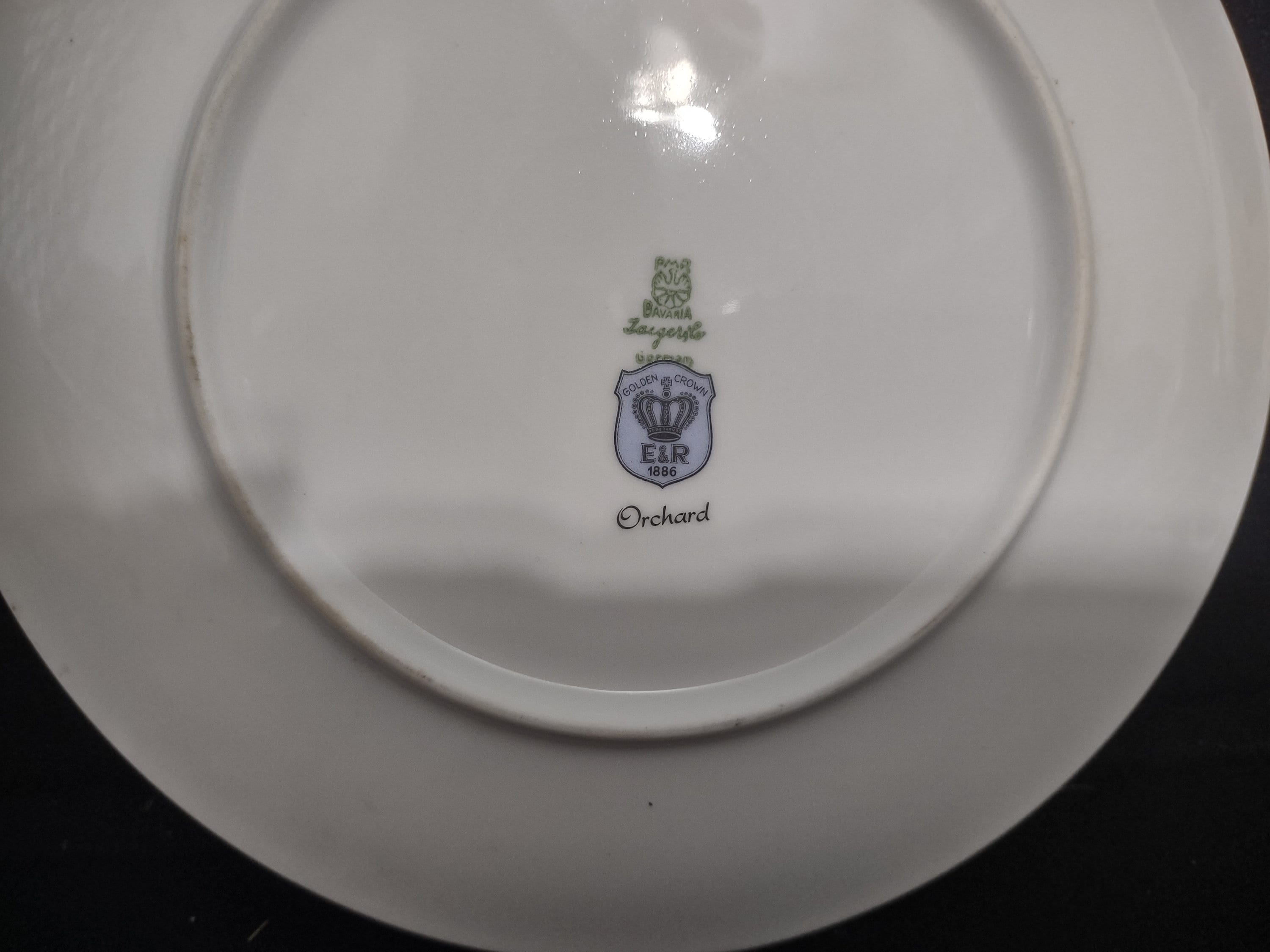 Collectible Plate Bavaria E&R Golden Crown Orchard Fake Orange Berry Fruit Design 7-3/4" # 128