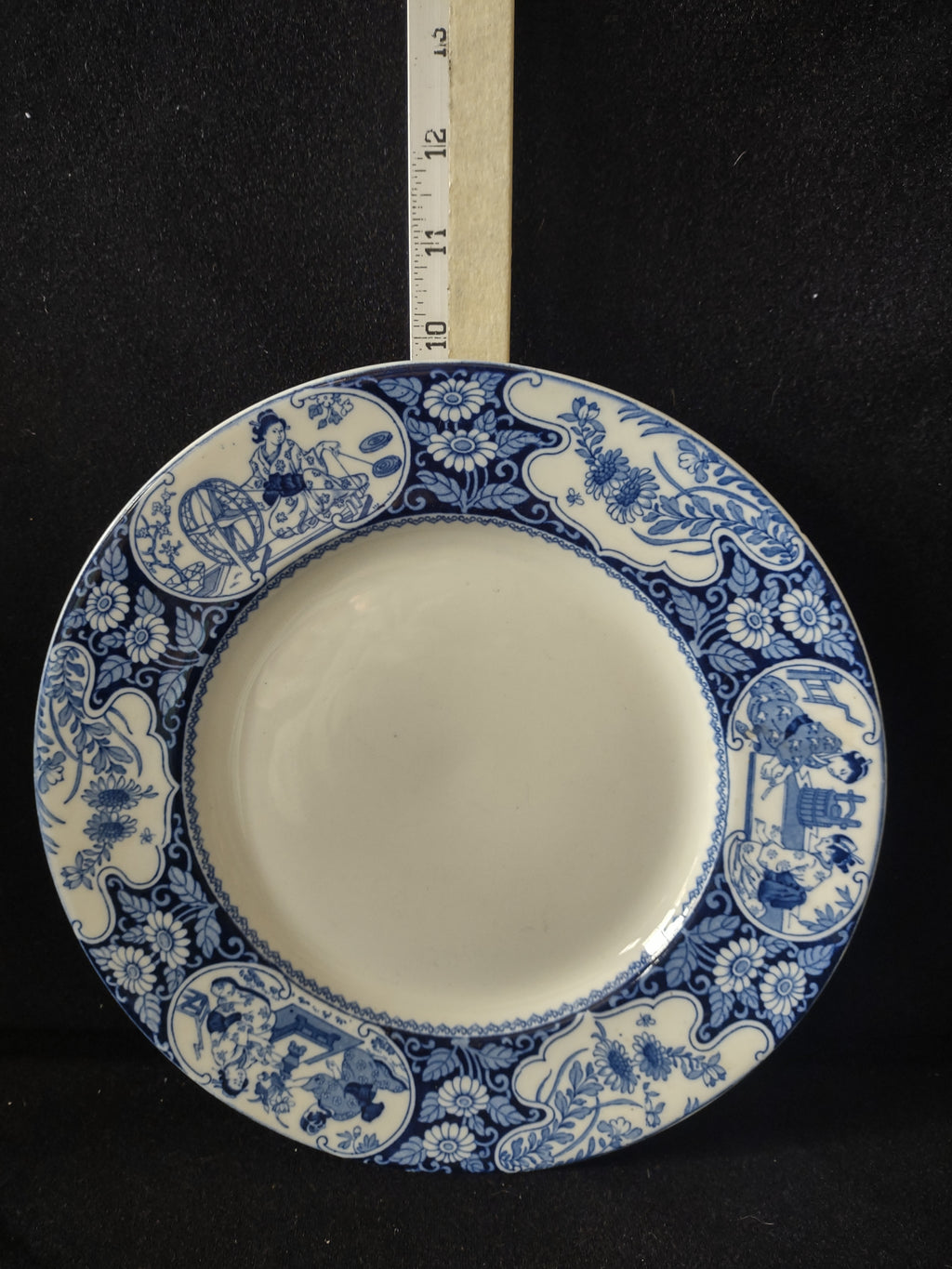 Vintage Wood & Sons 10" Dinner Plate Buddha Blue White (Lot 5587)