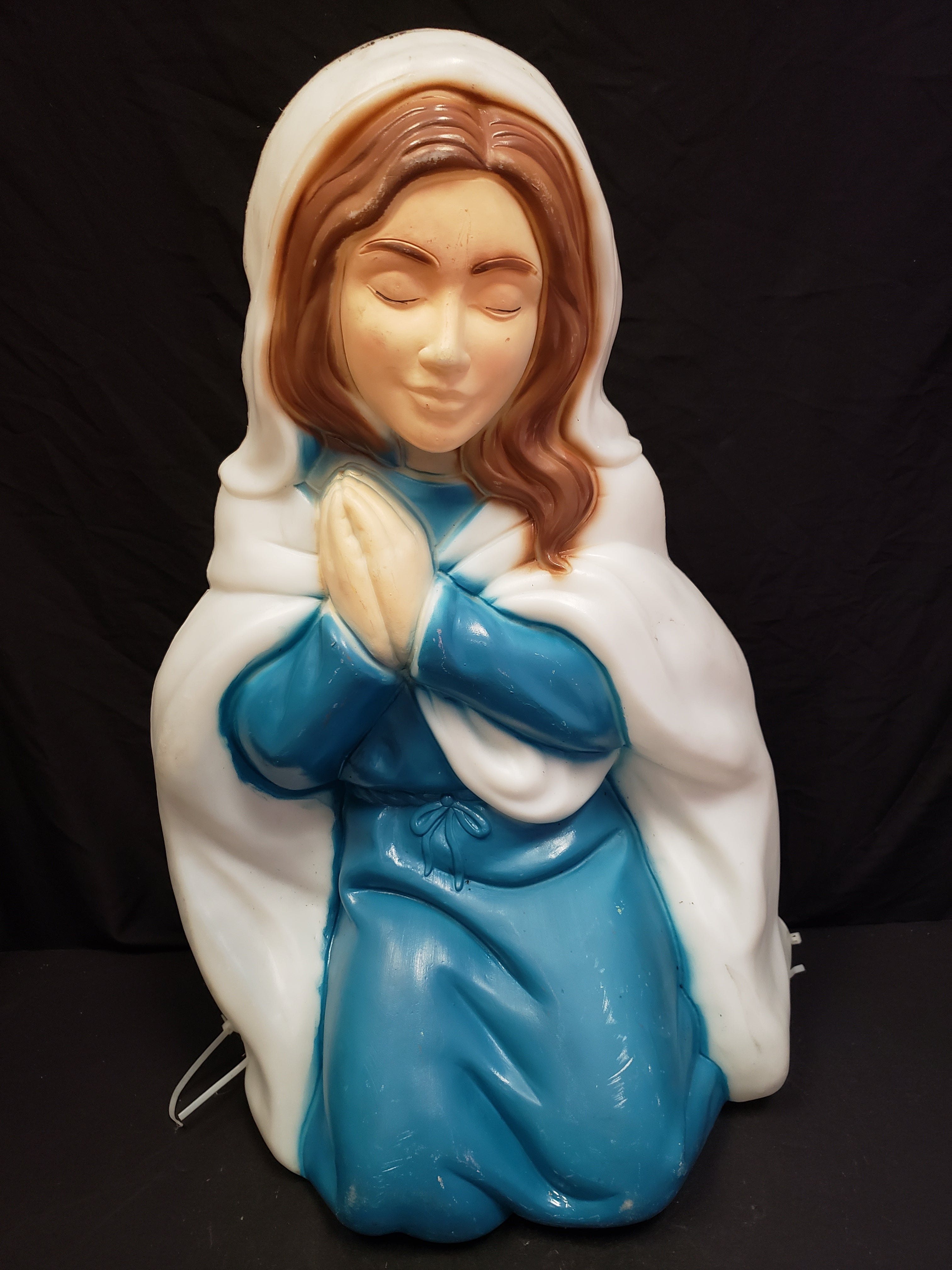 Vintage Christmas Outdoor Blue Mary Blow Mold 26" (lot 2264)