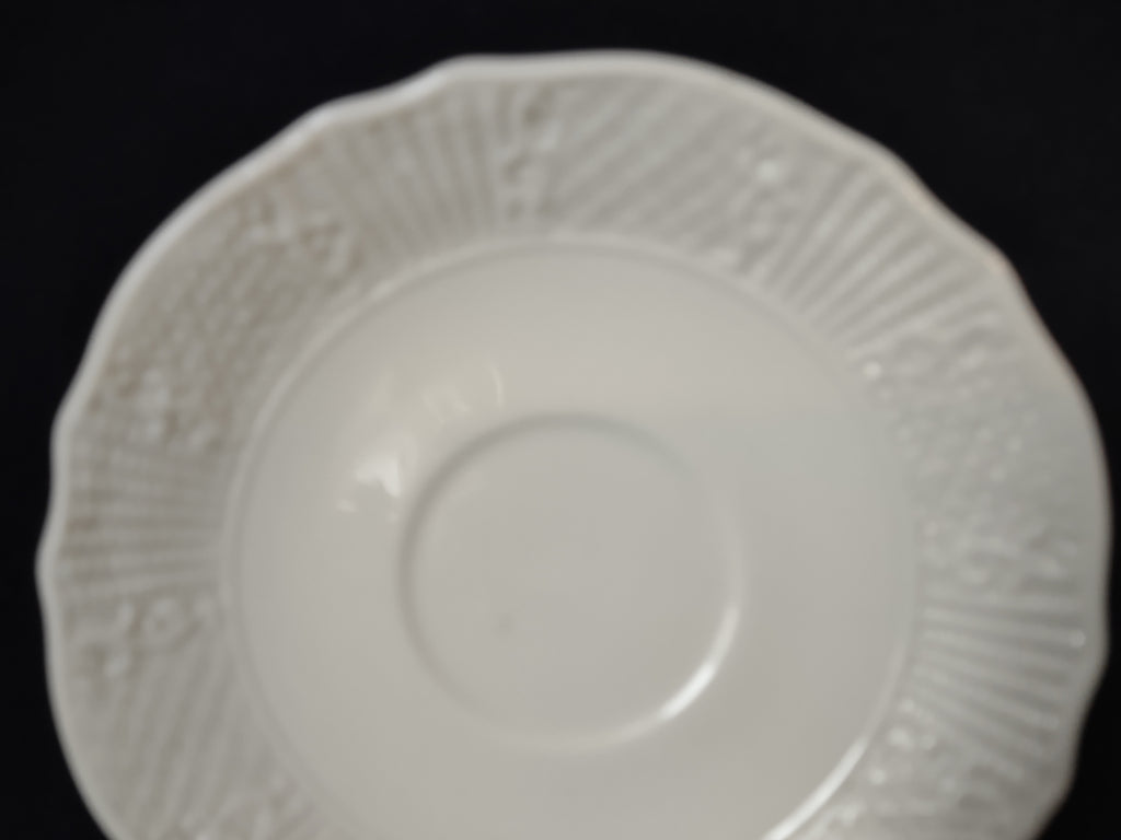 Vintage Lenox Washington Wakefield Saucer ONLY (lot 1821)
