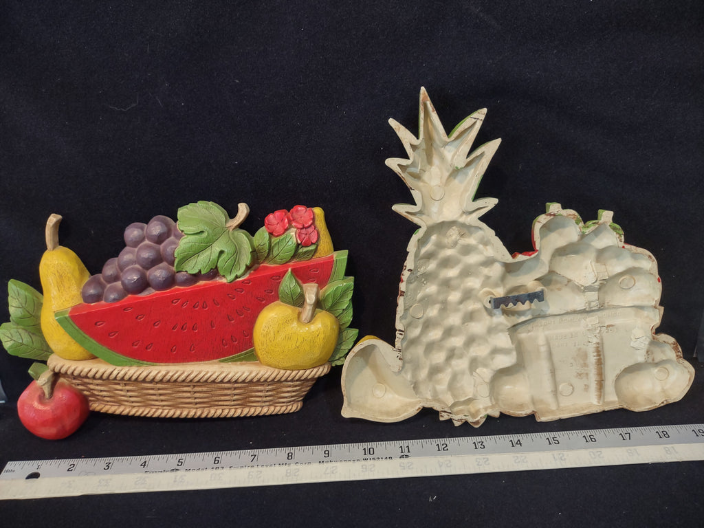 Vintage Home Interior Wall Hanging Plastic Watermelon Pineapple (lot2872t)