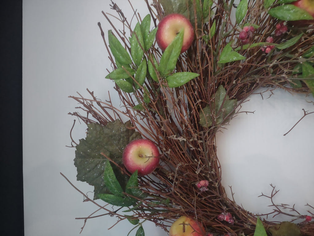 Vintage Harvest Farmhouse Cottage Primitive Artificial Apple Glittery (lot 1215)