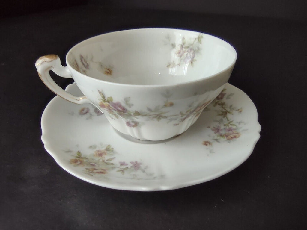 Haviland Limoges France Purple Yellow Rose Gold Trim Teacup & Saucer (lot 711)