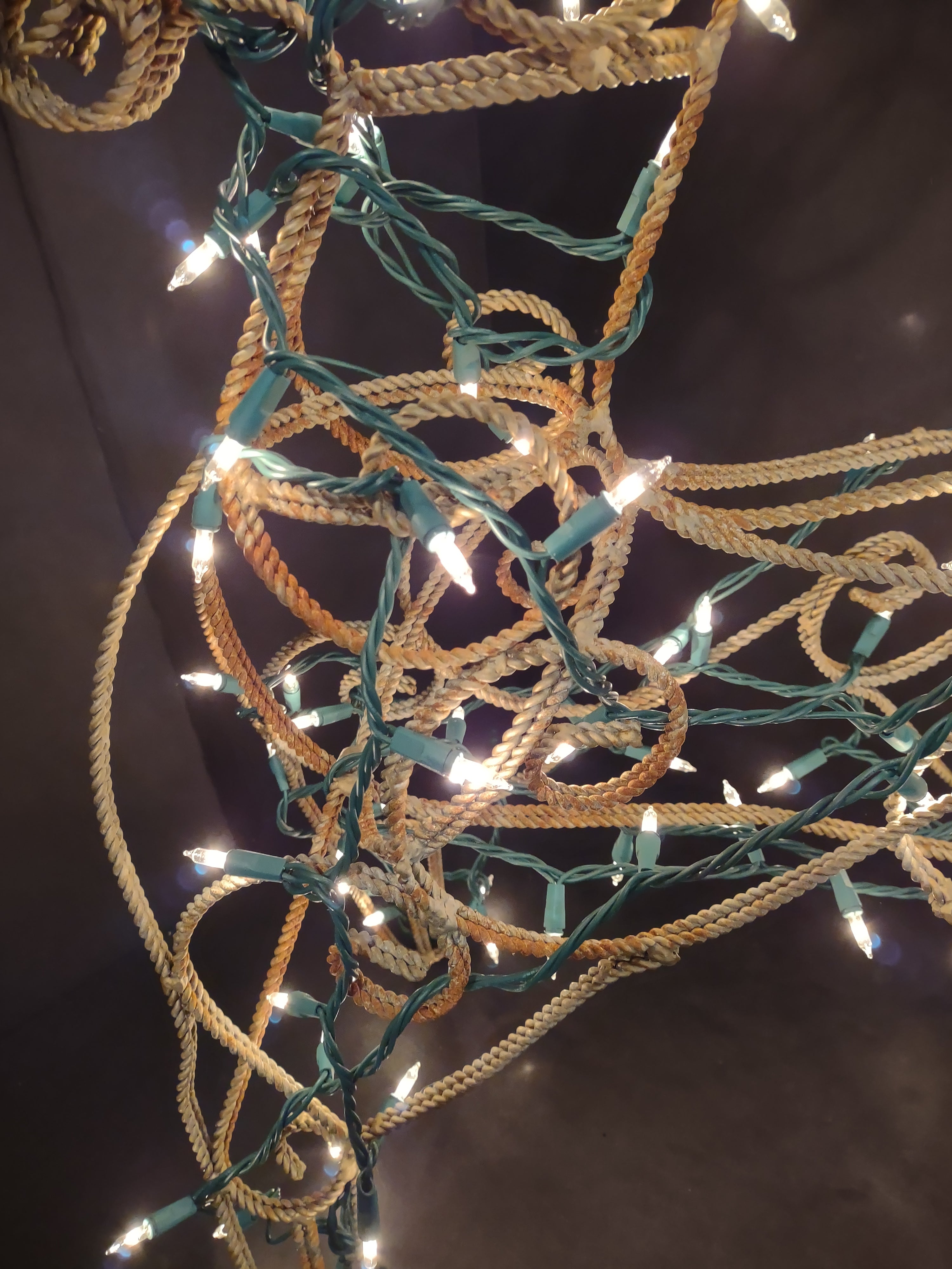 Vintage Metal Christmas Reindeer Light Up 30" (lot 1403)