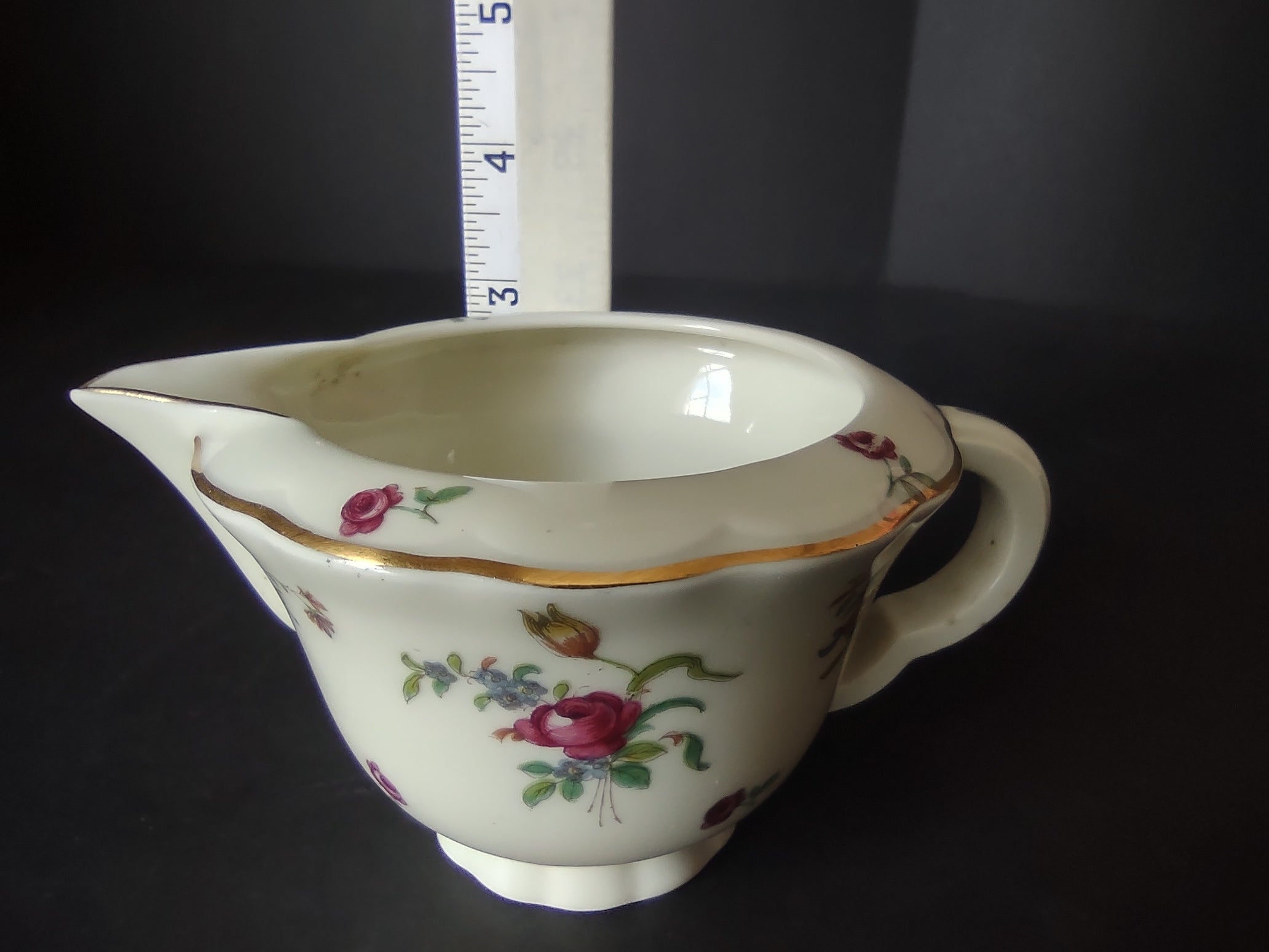 Haviland Limoges Creamer Pitcher Peony Flower Cream (lot 930)