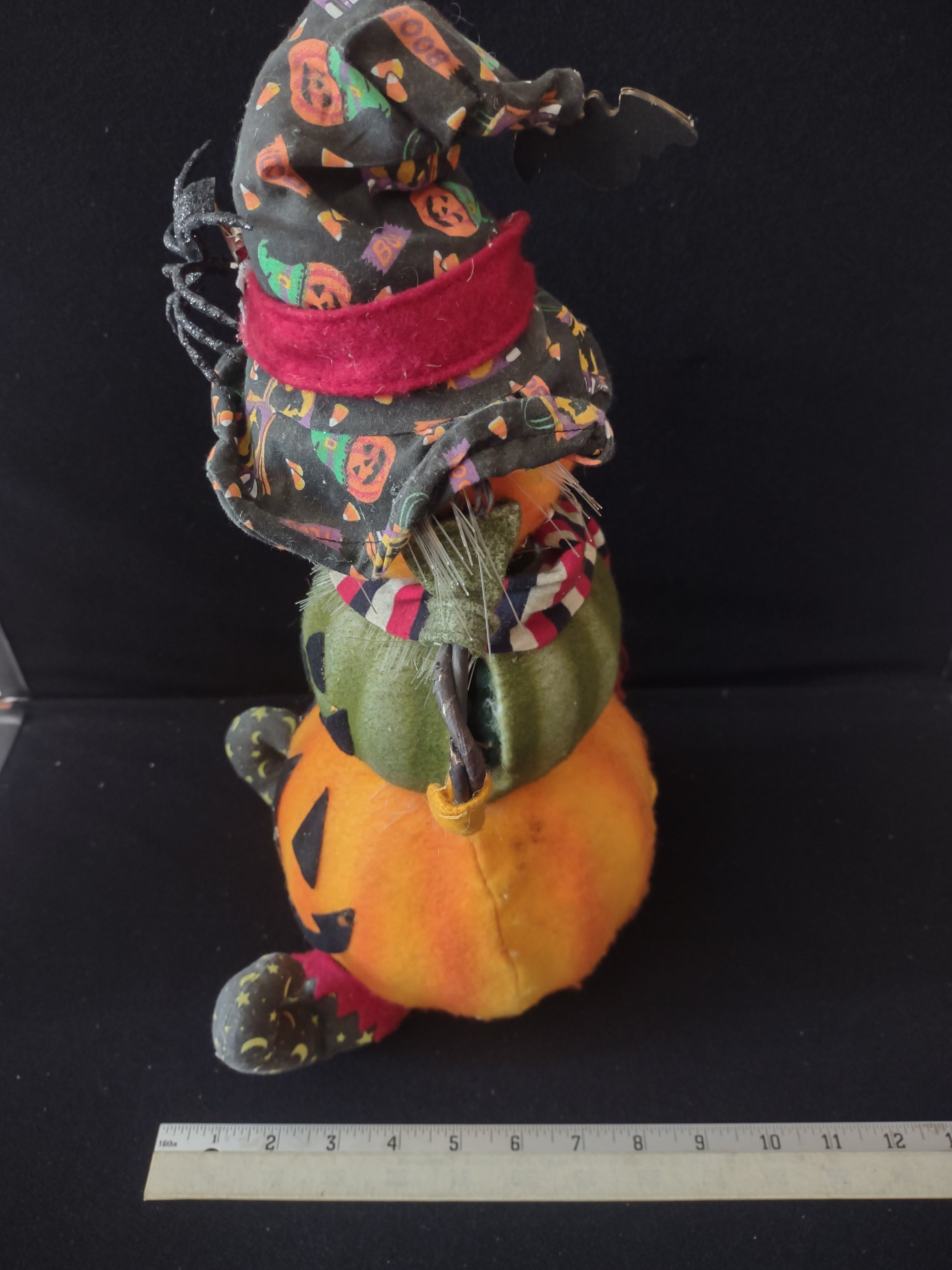 Vintage Touch Activated Fiber Optic Sound Pumpkin Scarecrow Lifts Head (Lot 3509
