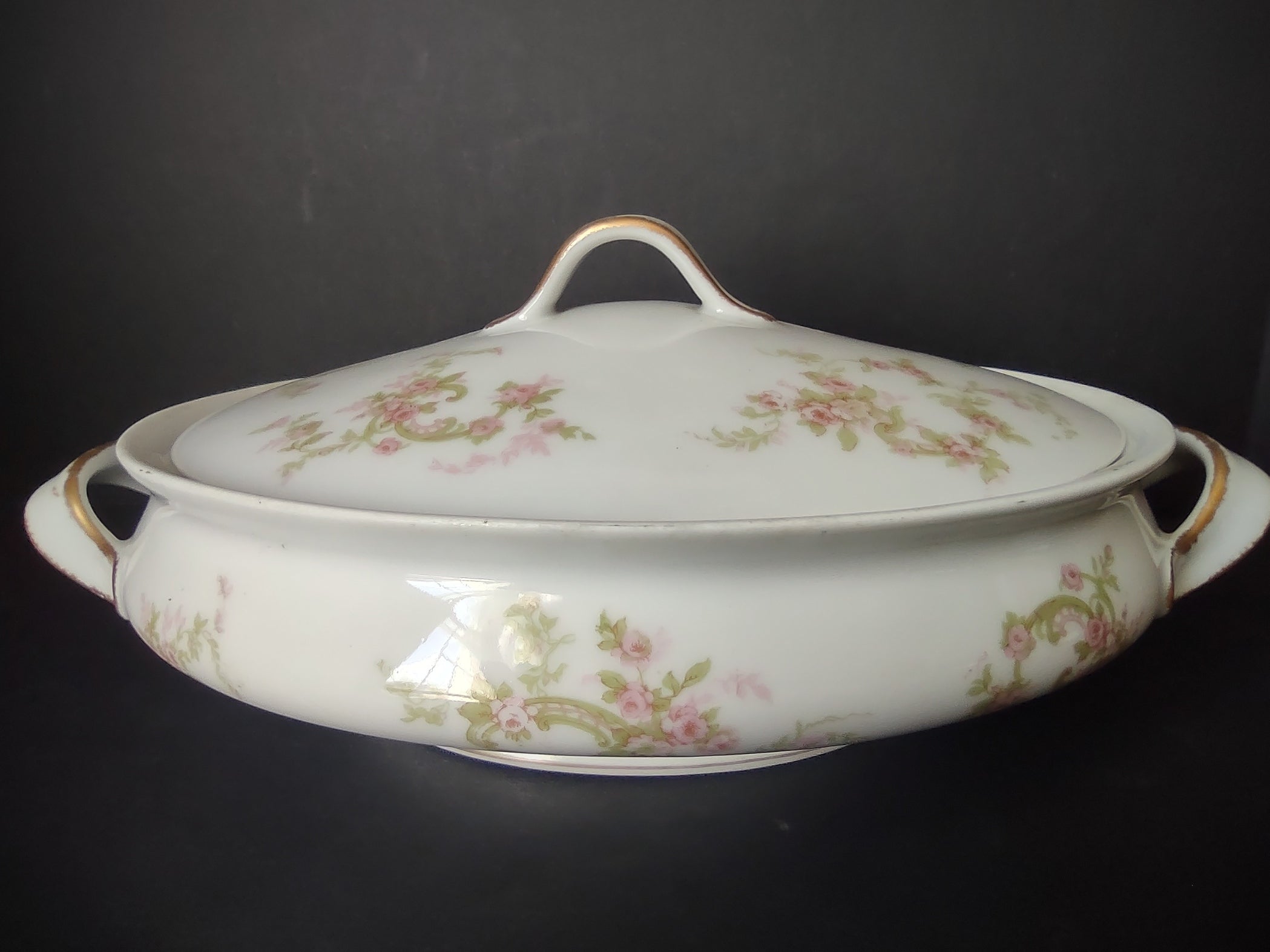 Haviland Limoges Oval Vegetable Tureen Pink Rose Green Ribbon (lot 887)