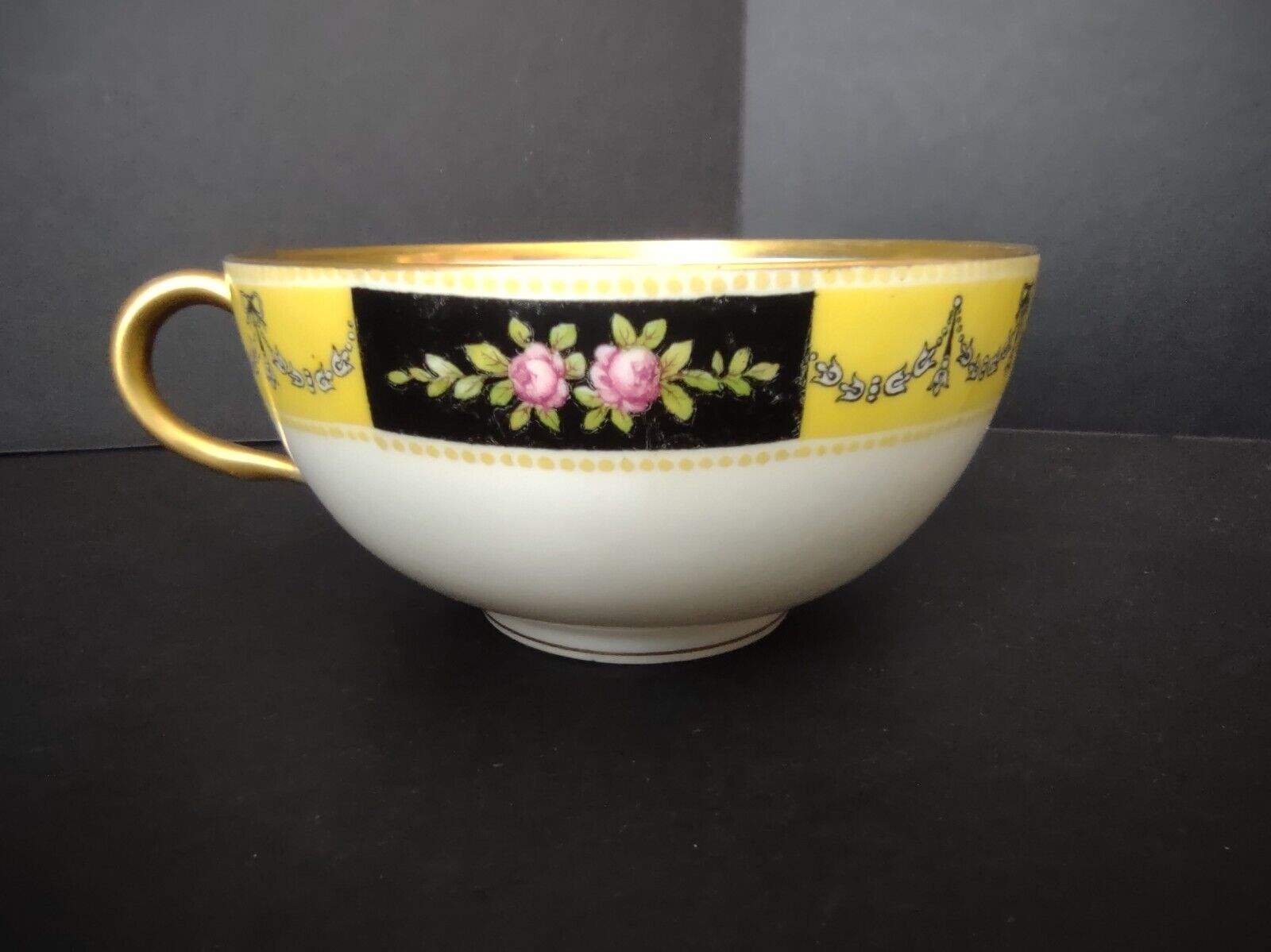 Avenir Limoges Ovington Bros Teacup & Saucer Yellow Black Trim Bow Rose lot 730